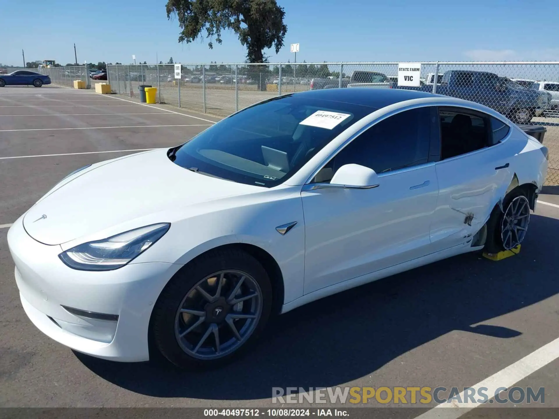 2 Photograph of a damaged car 5YJ3E1EAXLF740070 TESLA MODEL 3 2020