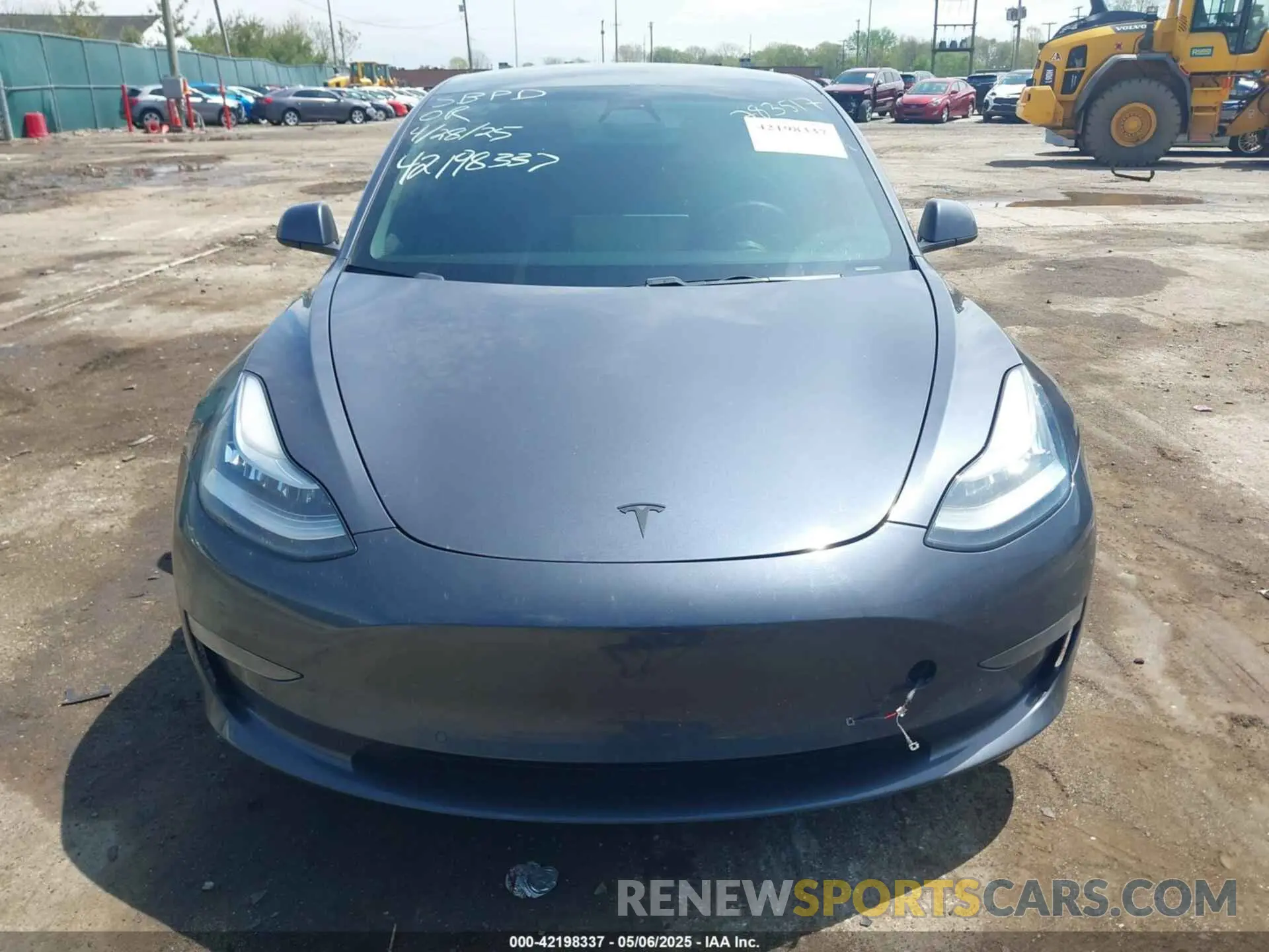11 Photograph of a damaged car 5YJ3E1EAXLF783517 TESLA MODEL 3 2020