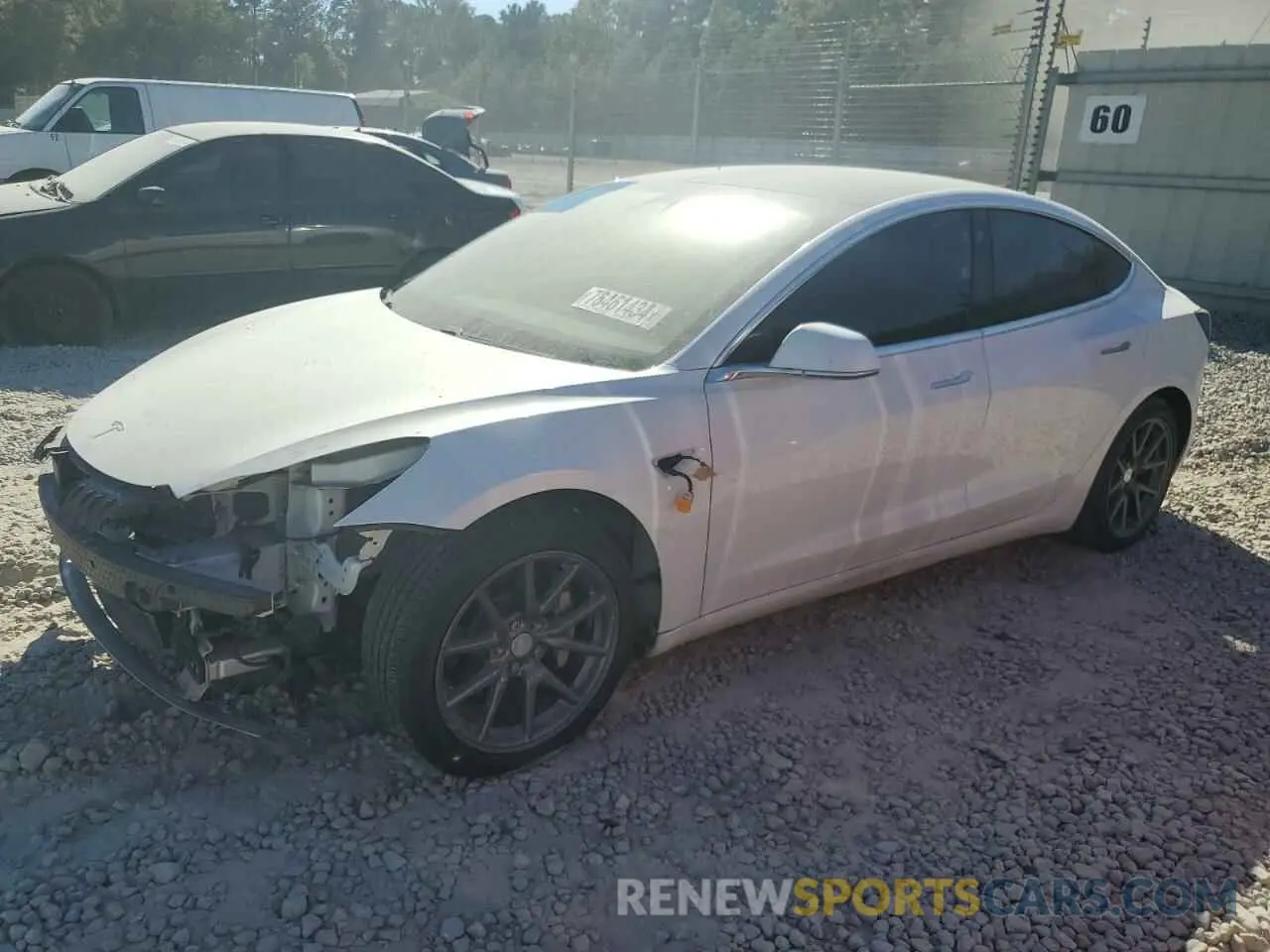 1 Photograph of a damaged car 5YJ3E1EAXLF792833 TESLA MODEL 3 2020