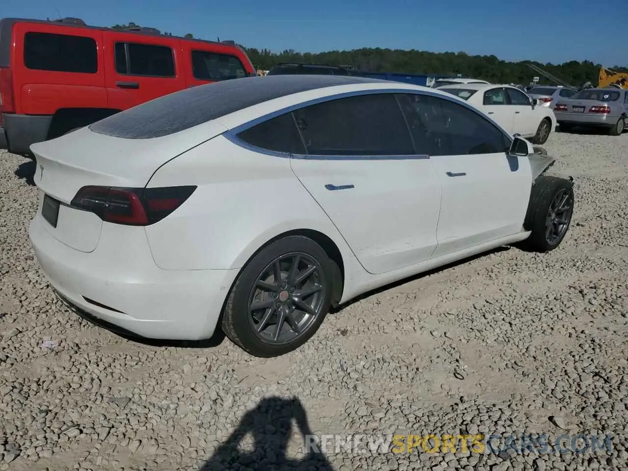 3 Photograph of a damaged car 5YJ3E1EAXLF792833 TESLA MODEL 3 2020
