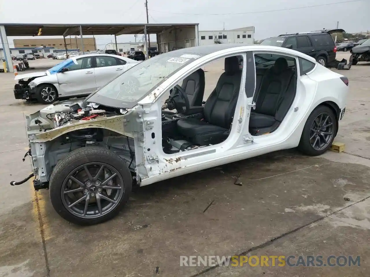 1 Photograph of a damaged car 5YJ3E1EAXLF797000 TESLA MODEL 3 2020