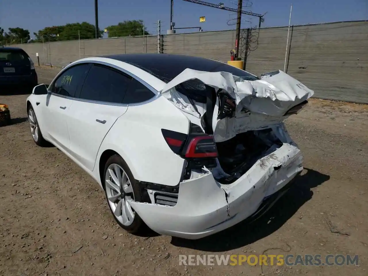 3 Photograph of a damaged car 5YJ3E1EAXLF806620 TESLA MODEL 3 2020