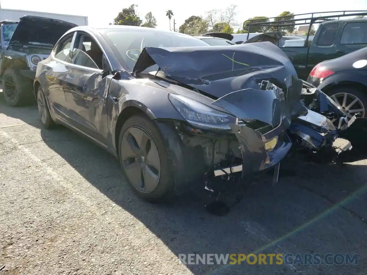 1 Photograph of a damaged car 5YJ3E1EAXLF807346 TESLA MODEL 3 2020