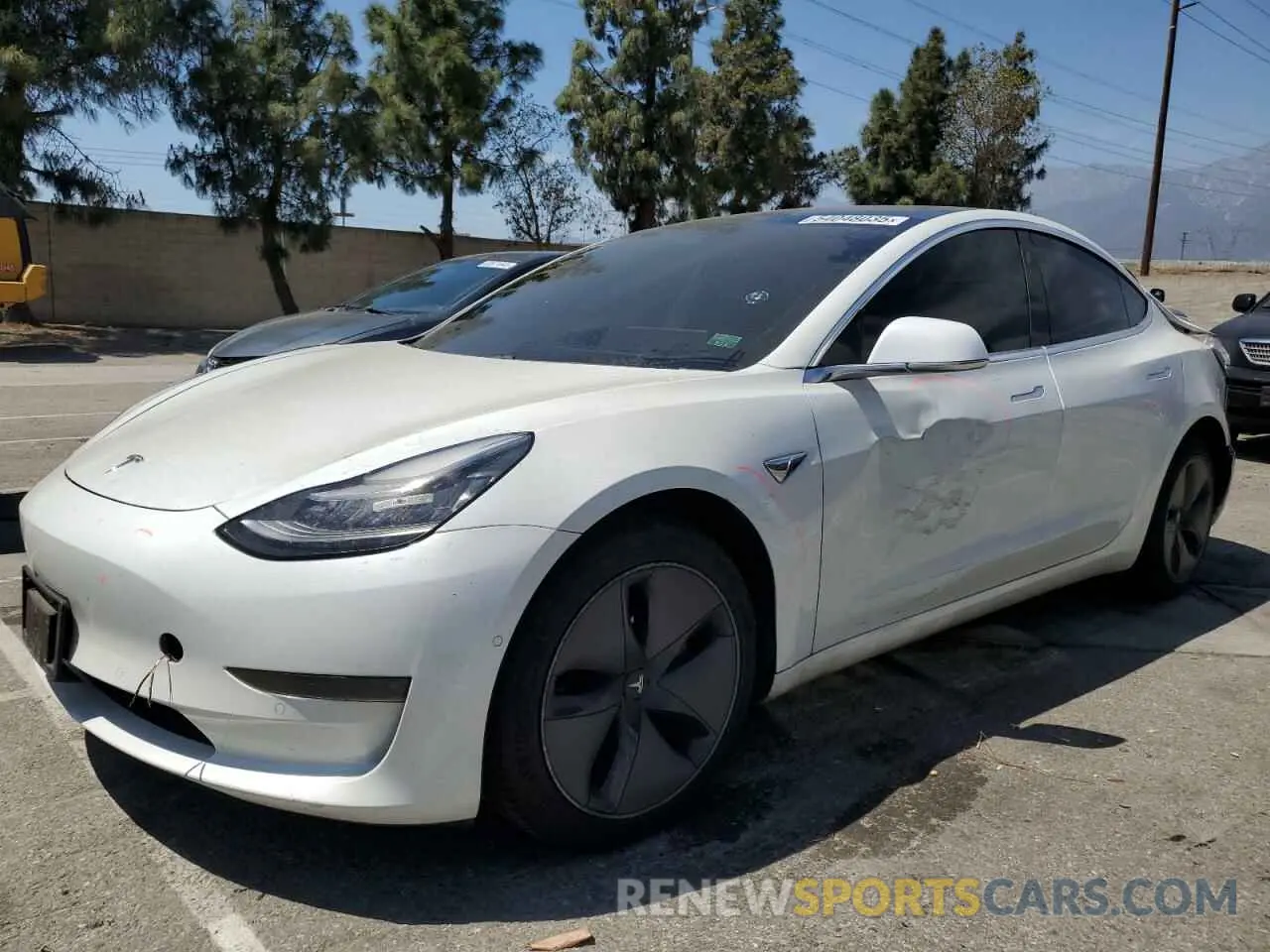 1 Photograph of a damaged car 5YJ3E1EAXLF807556 TESLA MODEL 3 2020