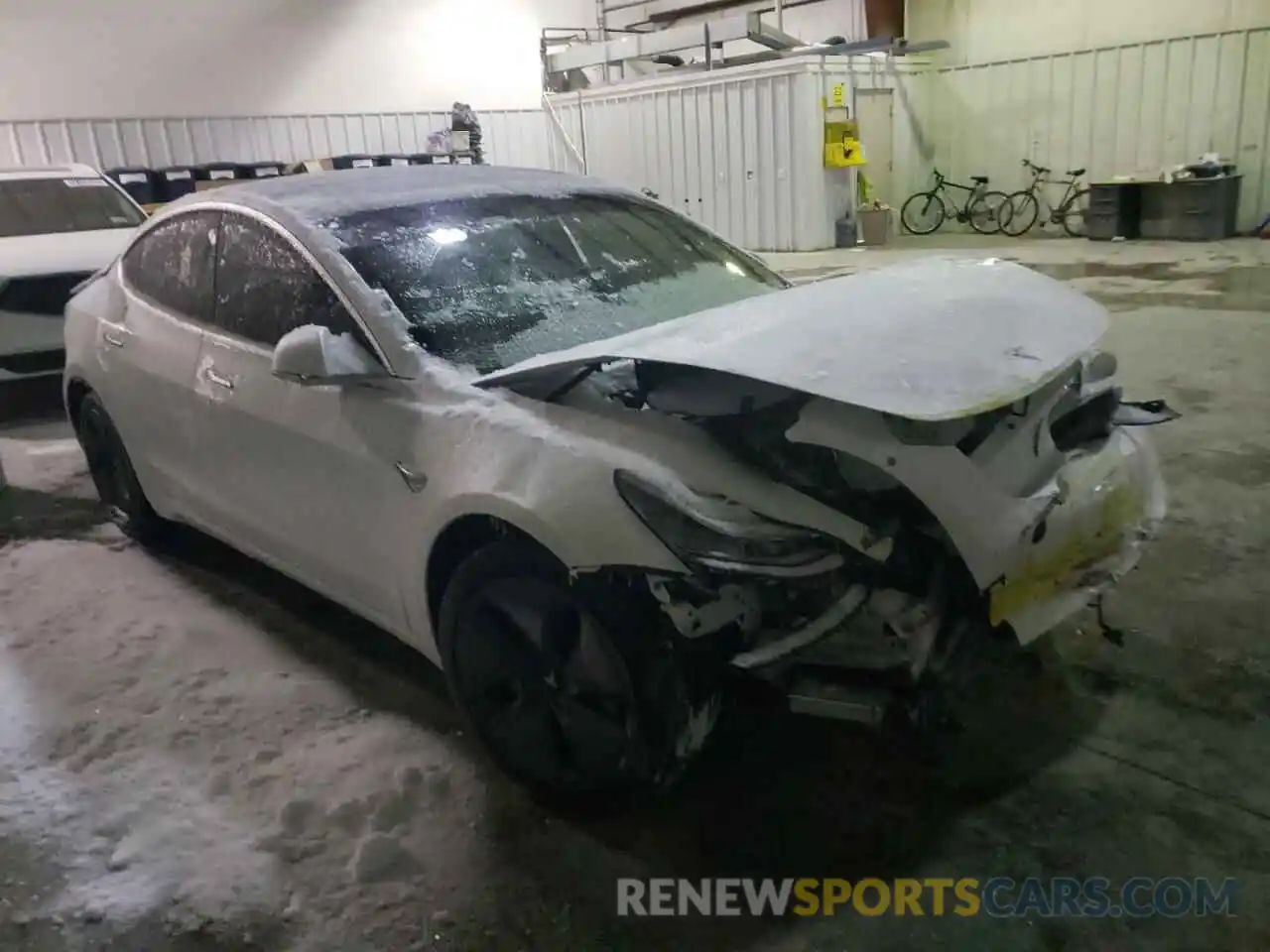 1 Photograph of a damaged car 5YJ3E1EB0LF607018 TESLA MODEL 3 2020