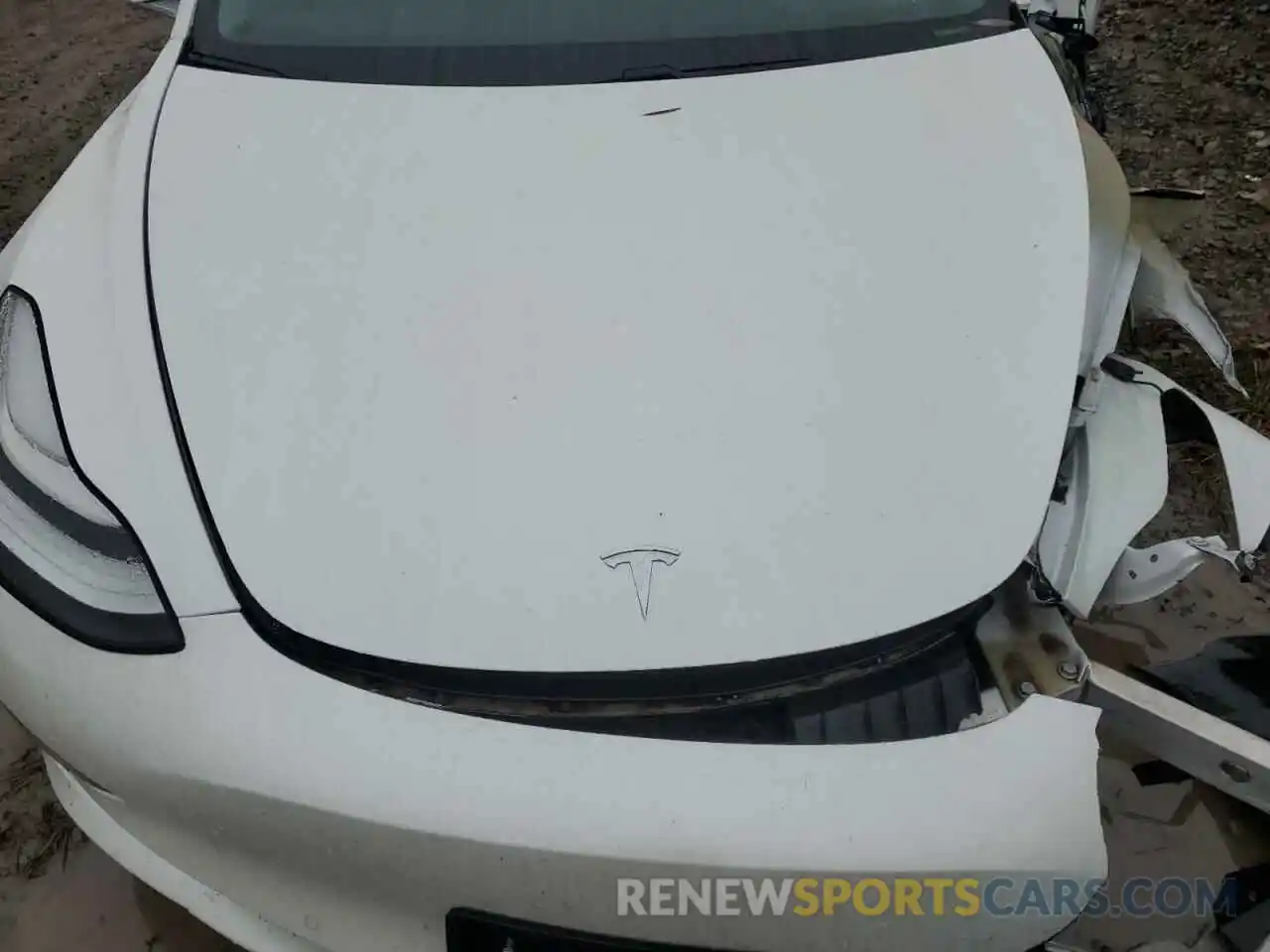 11 Photograph of a damaged car 5YJ3E1EB0LF618116 TESLA MODEL 3 2020