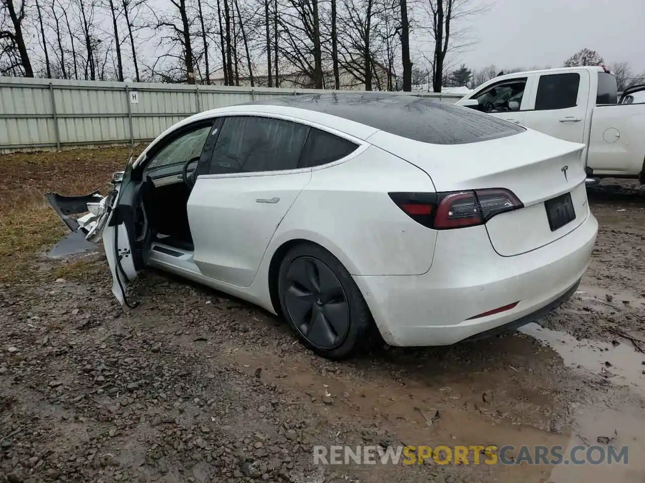 2 Photograph of a damaged car 5YJ3E1EB0LF618116 TESLA MODEL 3 2020