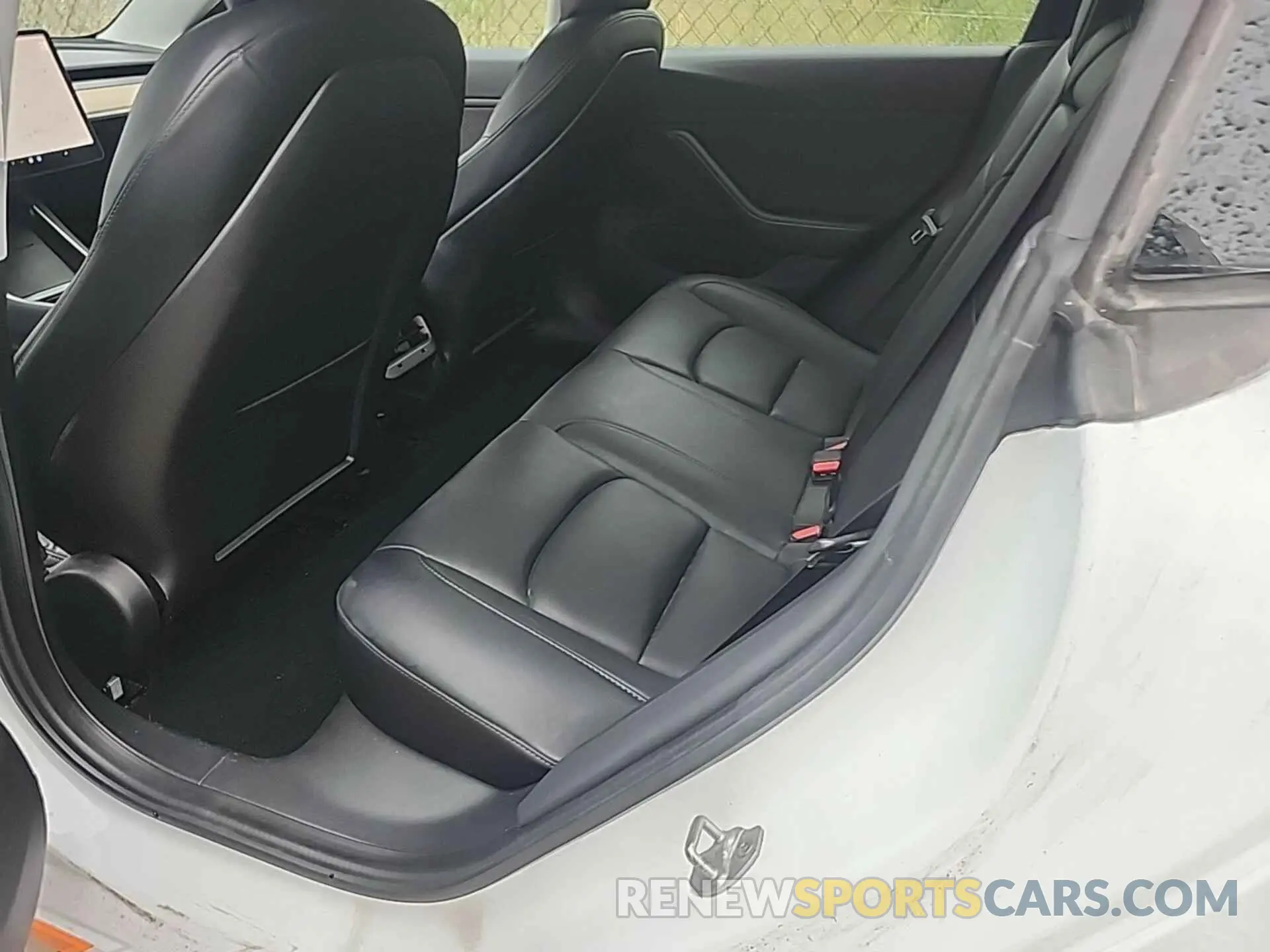 10 Photograph of a damaged car 5YJ3E1EB0LF636678 TESLA MODEL 3 2020
