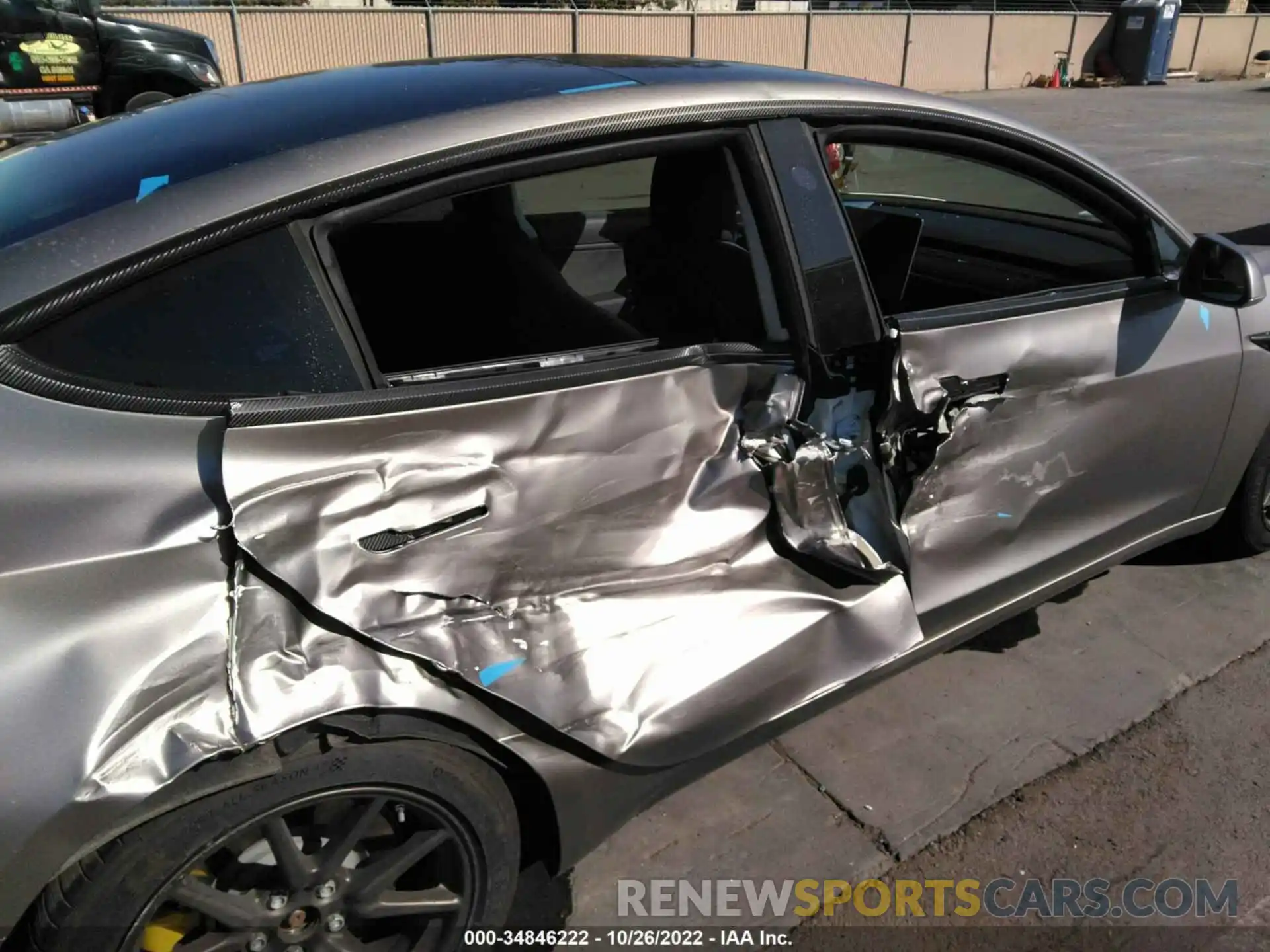 6 Photograph of a damaged car 5YJ3E1EB0LF637040 TESLA MODEL 3 2020