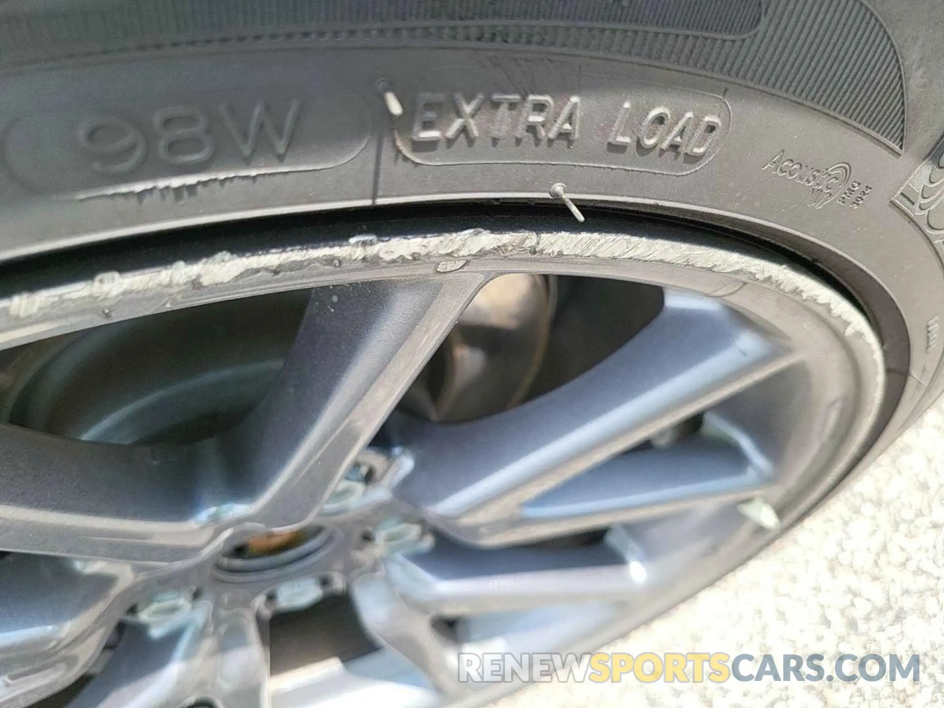 11 Photograph of a damaged car 5YJ3E1EB0LF637281 TESLA MODEL 3 2020