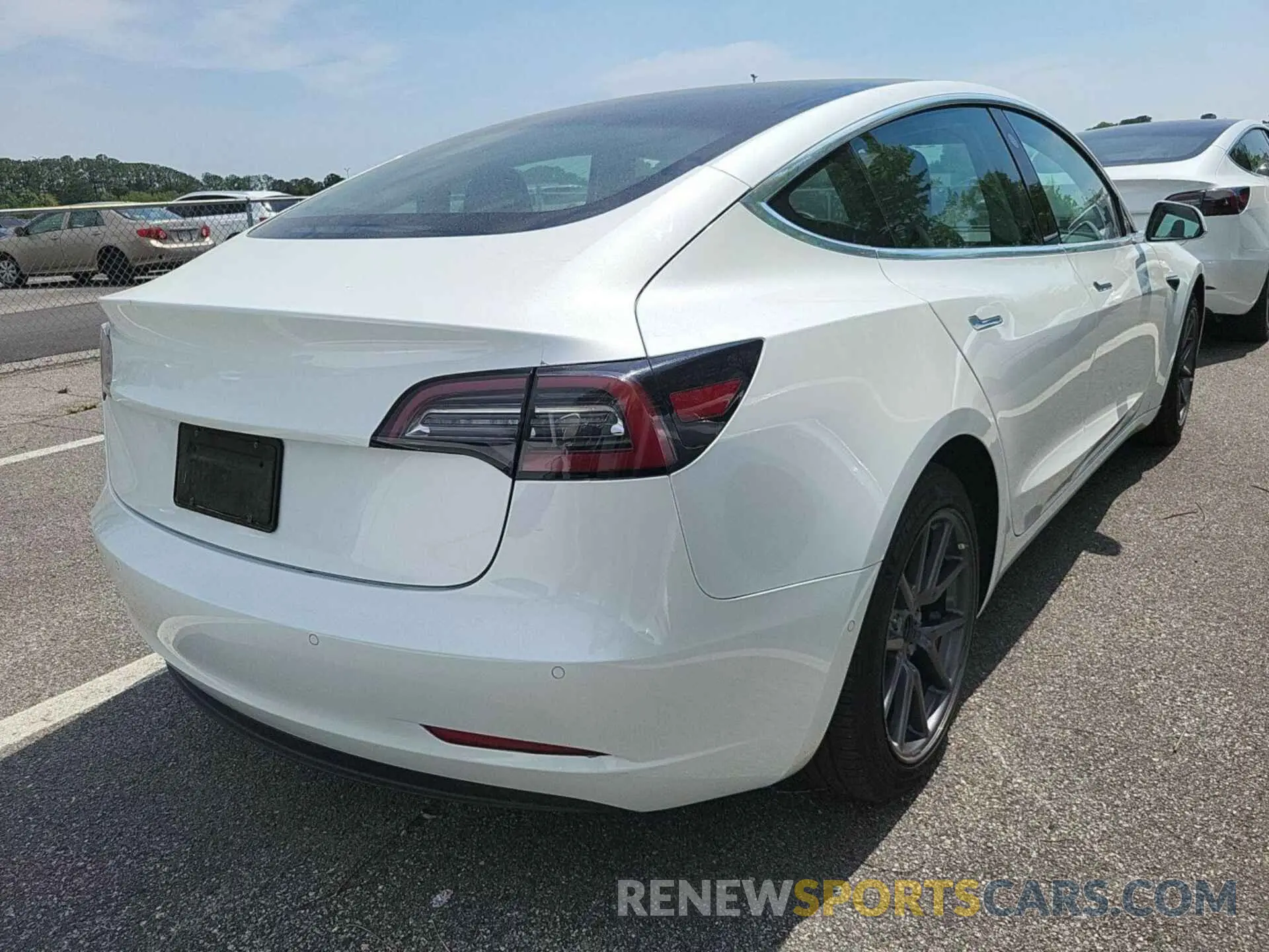 18 Photograph of a damaged car 5YJ3E1EB0LF637281 TESLA MODEL 3 2020