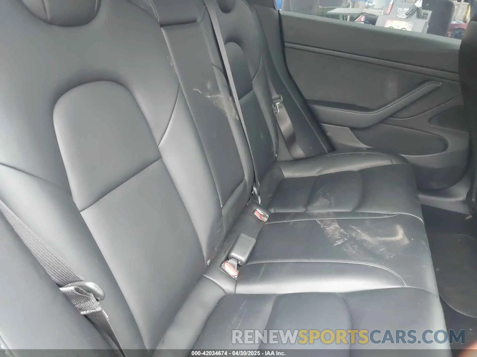 8 Photograph of a damaged car 5YJ3E1EB0LF637491 TESLA MODEL 3 2020