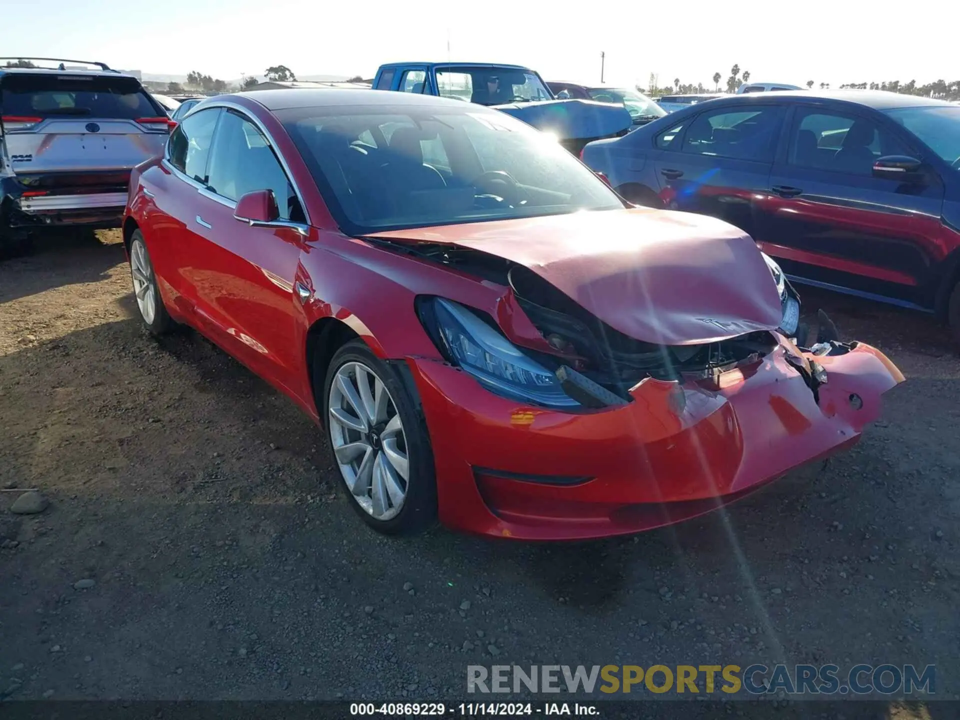 1 Photograph of a damaged car 5YJ3E1EB0LF638432 TESLA MODEL 3 2020