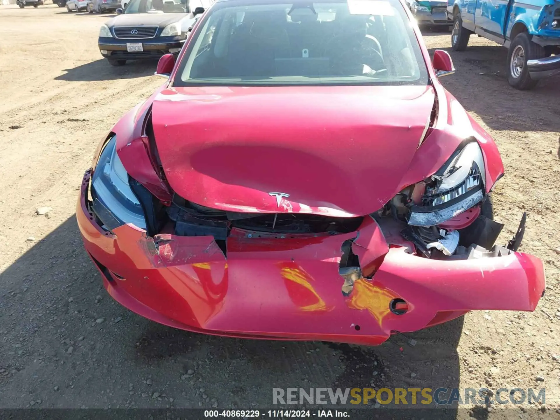 6 Photograph of a damaged car 5YJ3E1EB0LF638432 TESLA MODEL 3 2020