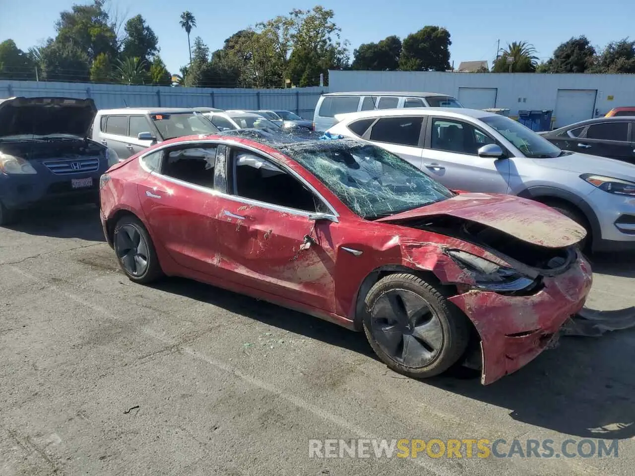 4 Photograph of a damaged car 5YJ3E1EB0LF664366 TESLA MODEL 3 2020