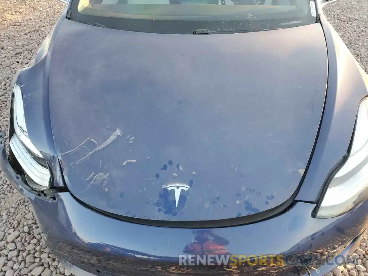 11 Photograph of a damaged car 5YJ3E1EB0LF668434 TESLA MODEL 3 2020