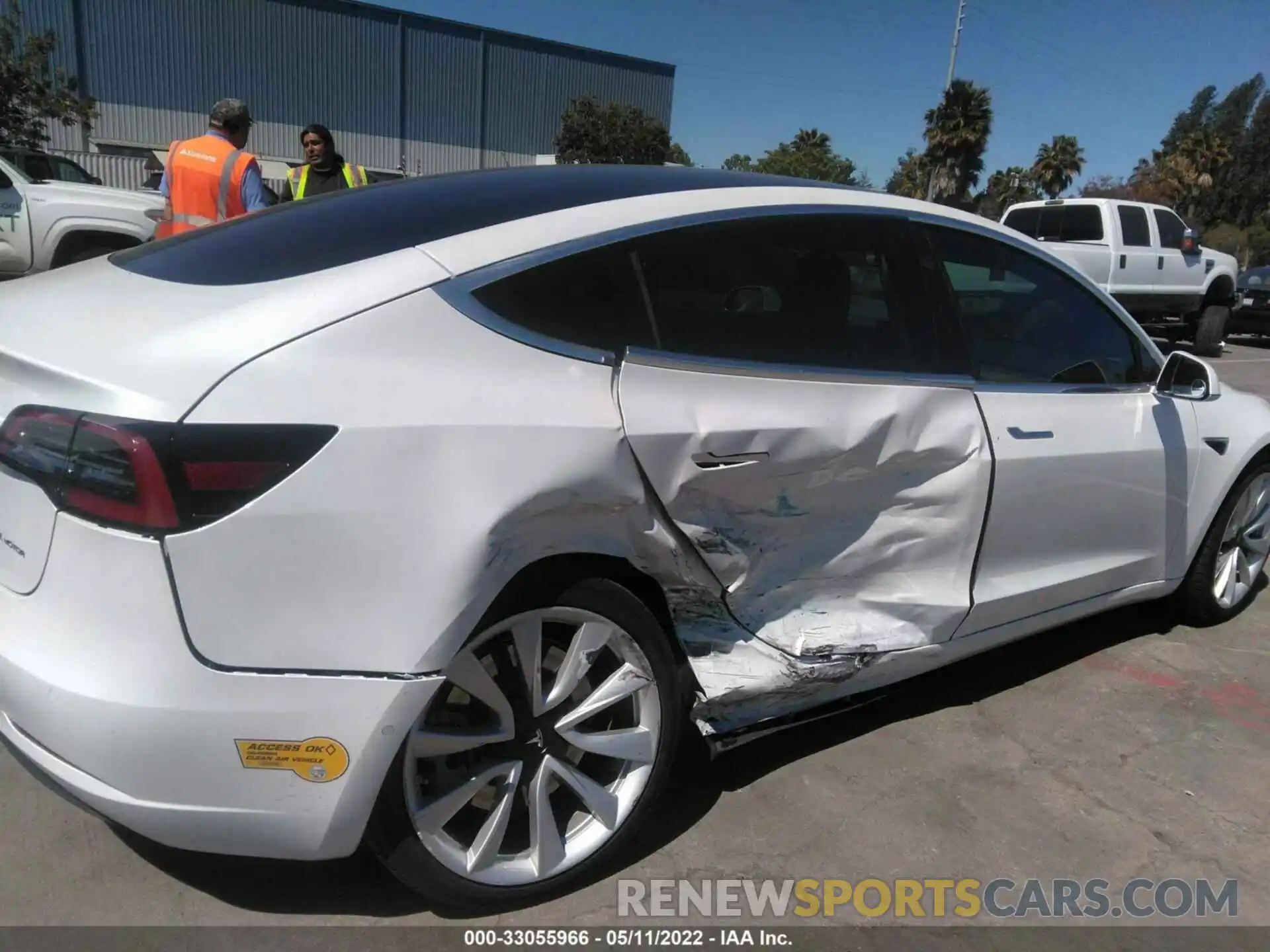 6 Photograph of a damaged car 5YJ3E1EB0LF712402 TESLA MODEL 3 2020