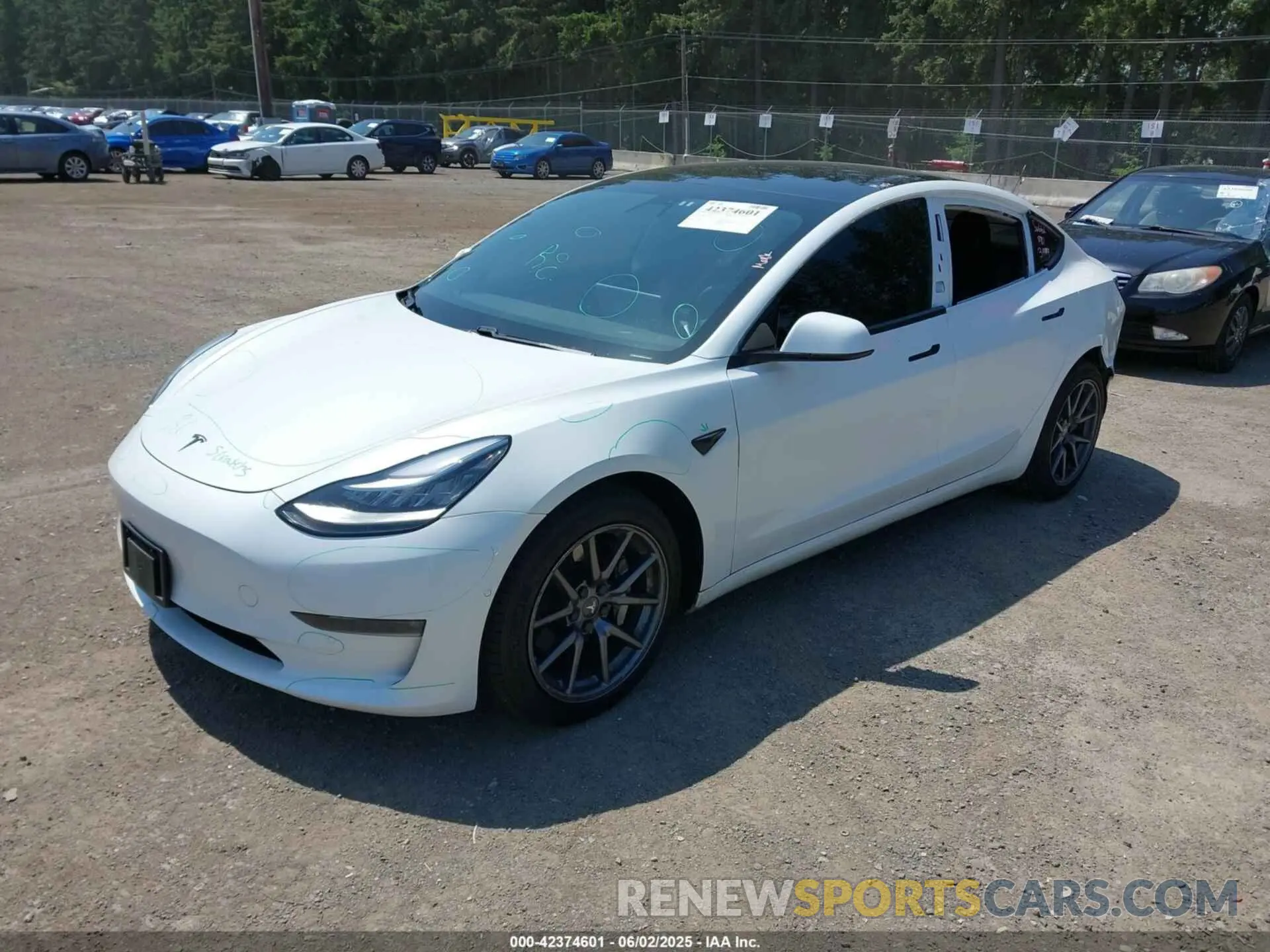 2 Photograph of a damaged car 5YJ3E1EB0LF741639 TESLA MODEL 3 2020