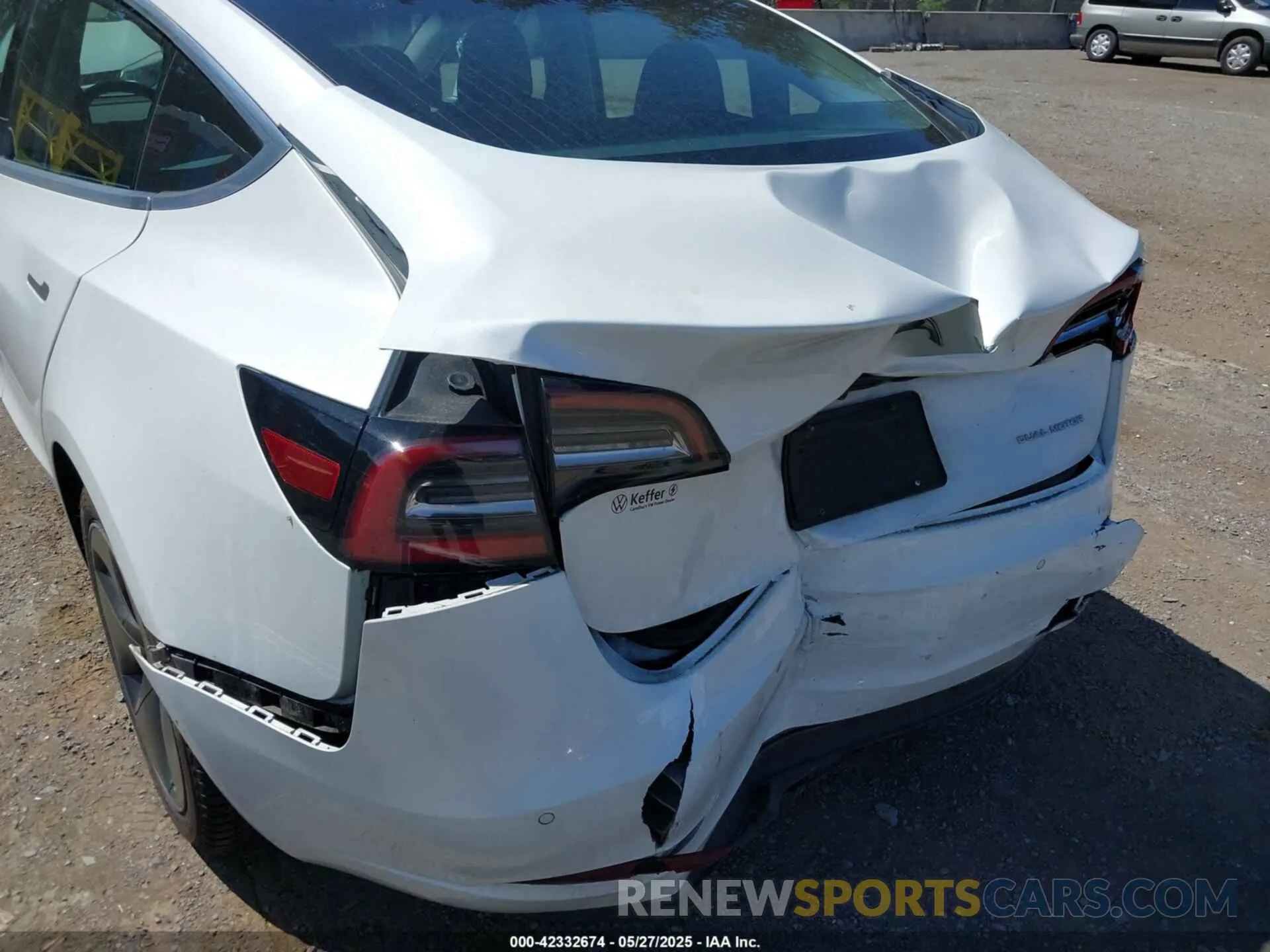 6 Photograph of a damaged car 5YJ3E1EB0LF787228 TESLA MODEL 3 2020