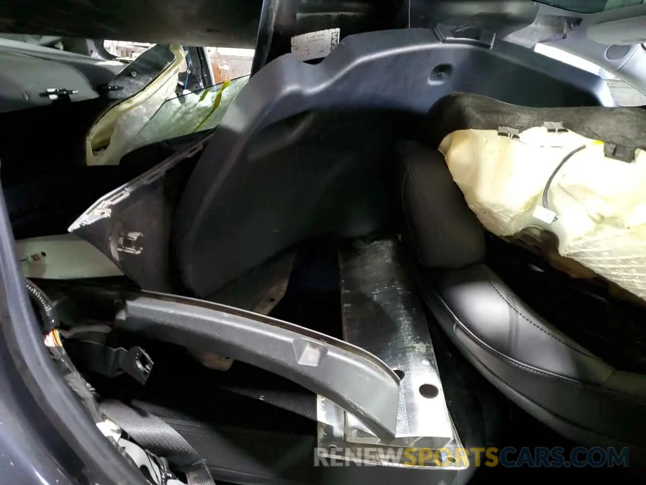 12 Photograph of a damaged car 5YJ3E1EB0LF793577 TESLA MODEL 3 2020