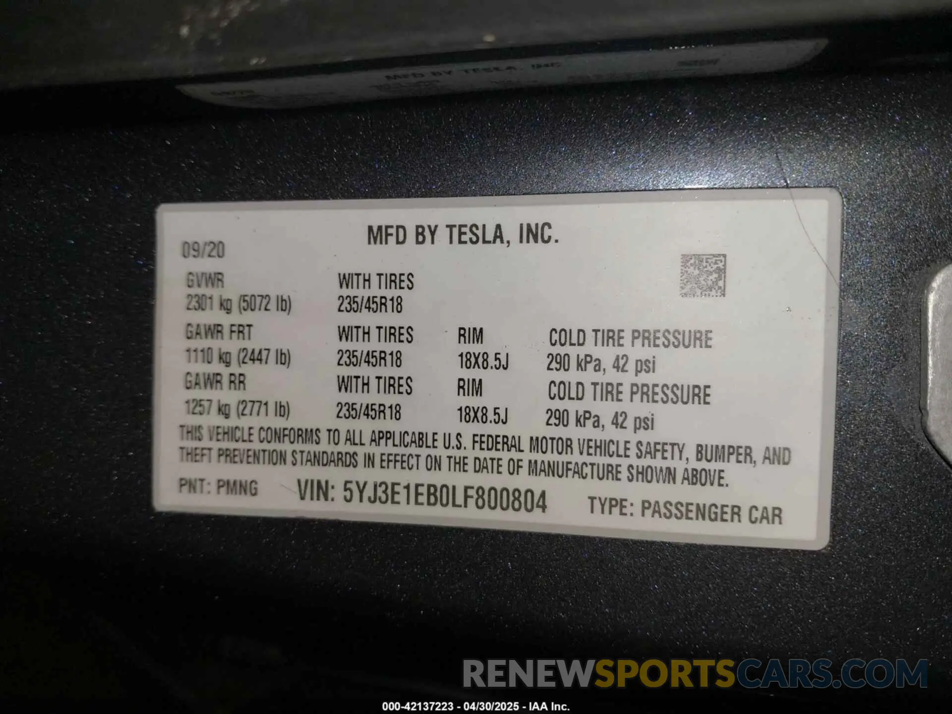 9 Photograph of a damaged car 5YJ3E1EB0LF800804 TESLA MODEL 3 2020