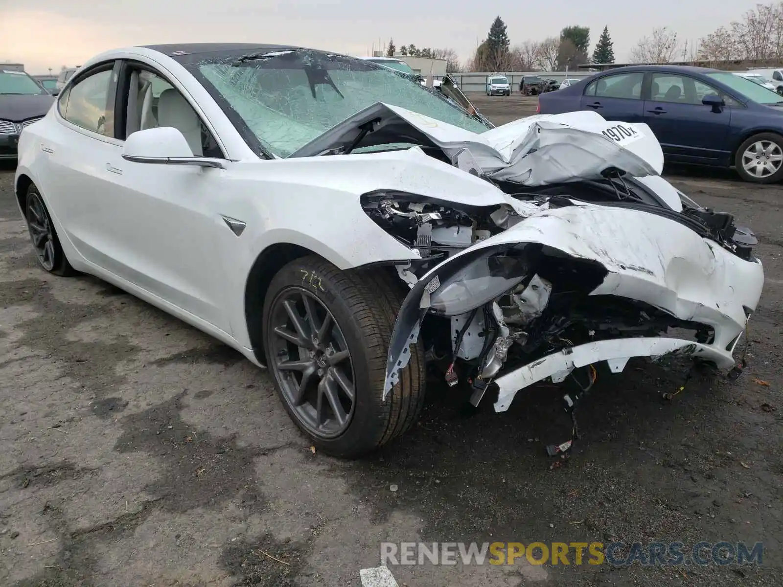 1 Photograph of a damaged car 5YJ3E1EB0LF801726 TESLA MODEL 3 2020