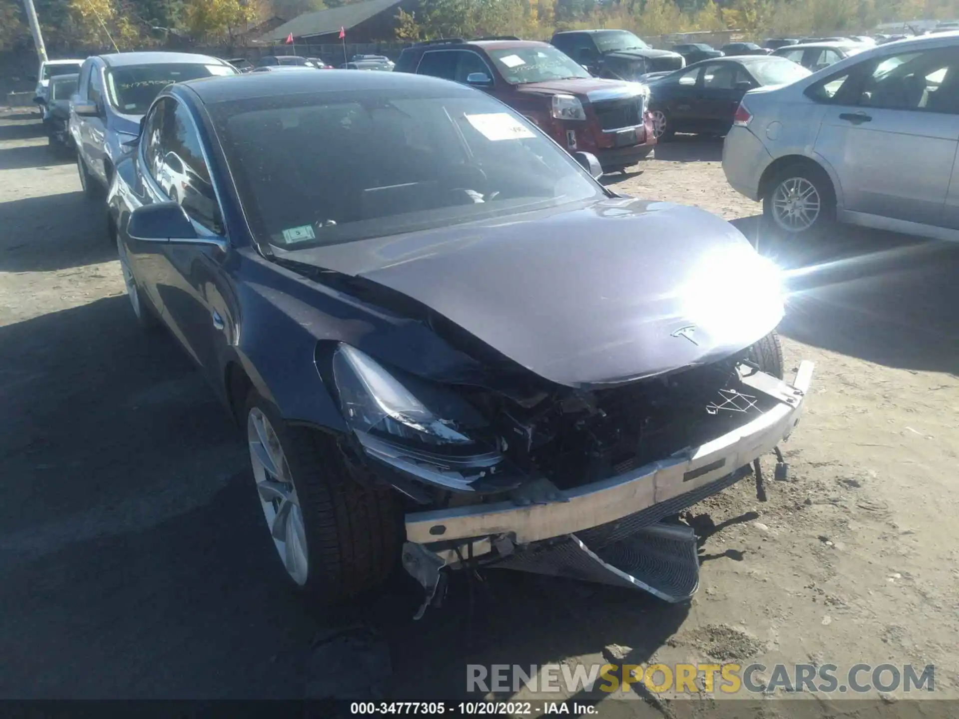 6 Photograph of a damaged car 5YJ3E1EB1LF588950 TESLA MODEL 3 2020