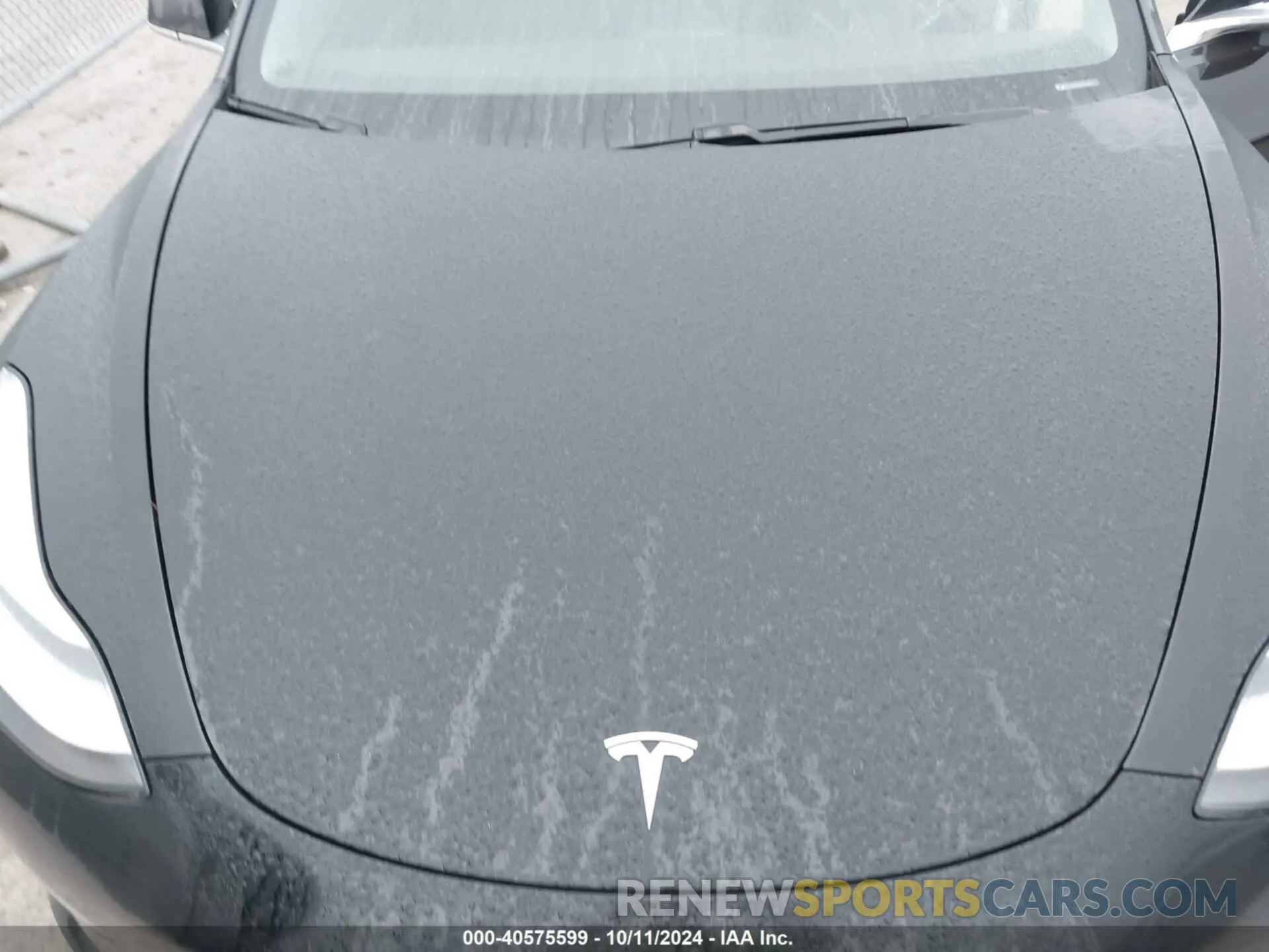10 Photograph of a damaged car 5YJ3E1EB1LF599978 TESLA MODEL 3 2020