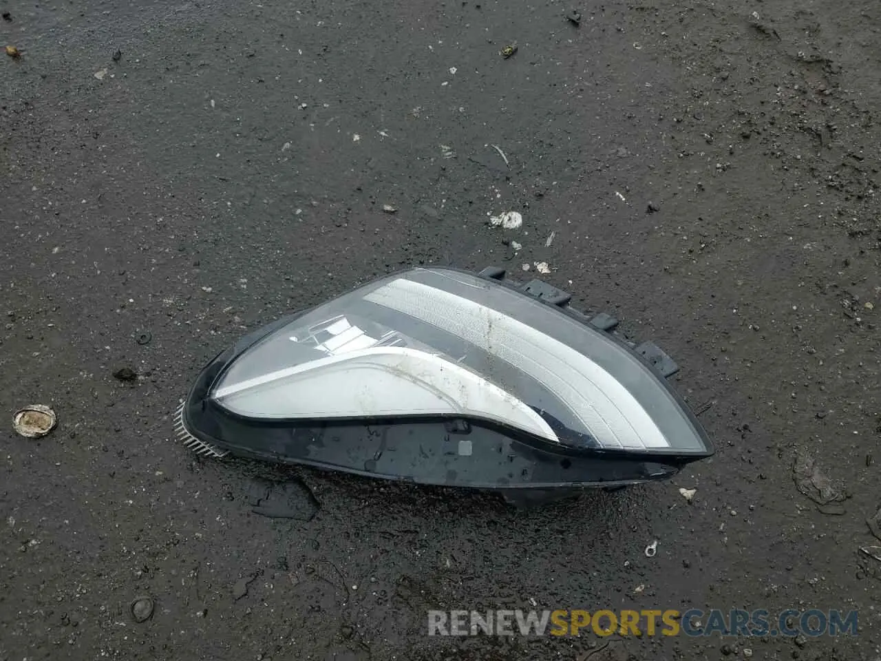 12 Photograph of a damaged car 5YJ3E1EB1LF617833 TESLA MODEL 3 2020