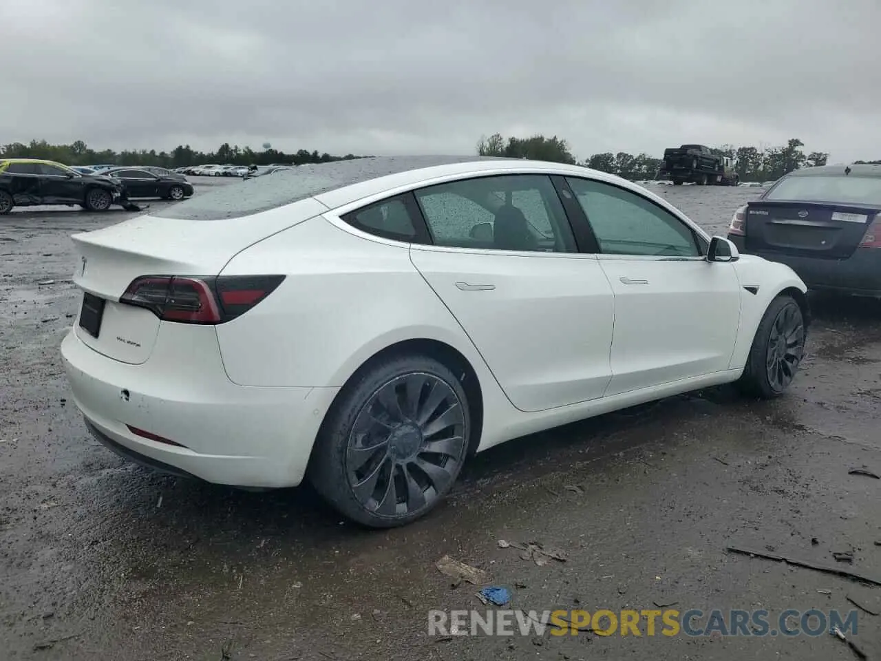 3 Photograph of a damaged car 5YJ3E1EB1LF617833 TESLA MODEL 3 2020