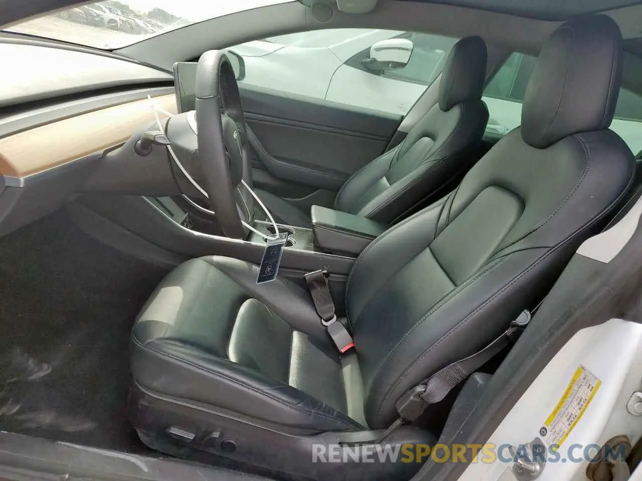 7 Photograph of a damaged car 5YJ3E1EB1LF618917 TESLA MODEL 3 2020