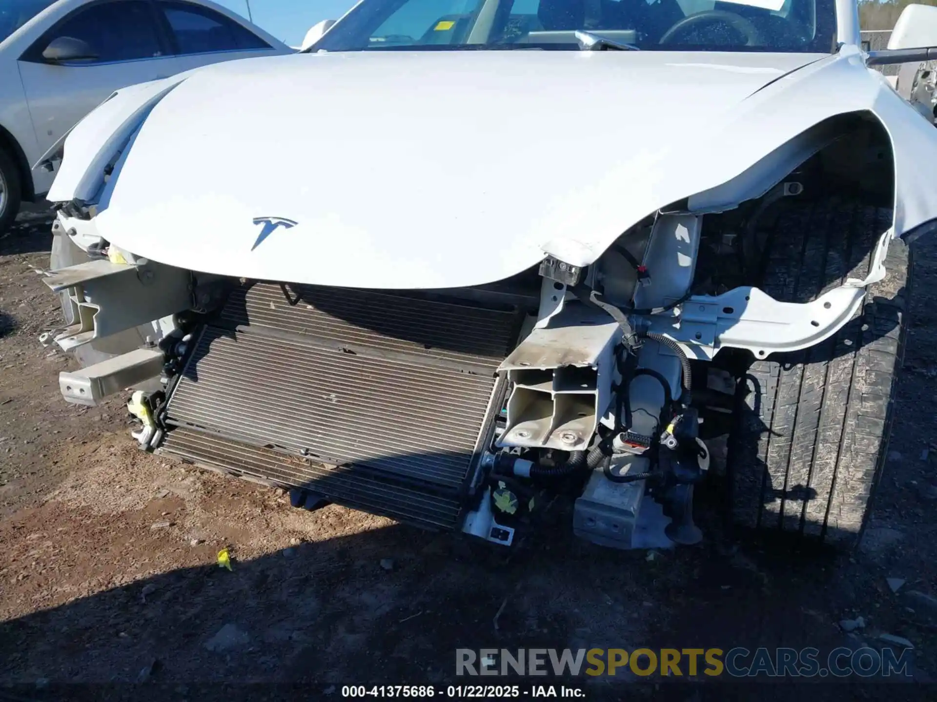 6 Photograph of a damaged car 5YJ3E1EB1LF621185 TESLA MODEL 3 2020