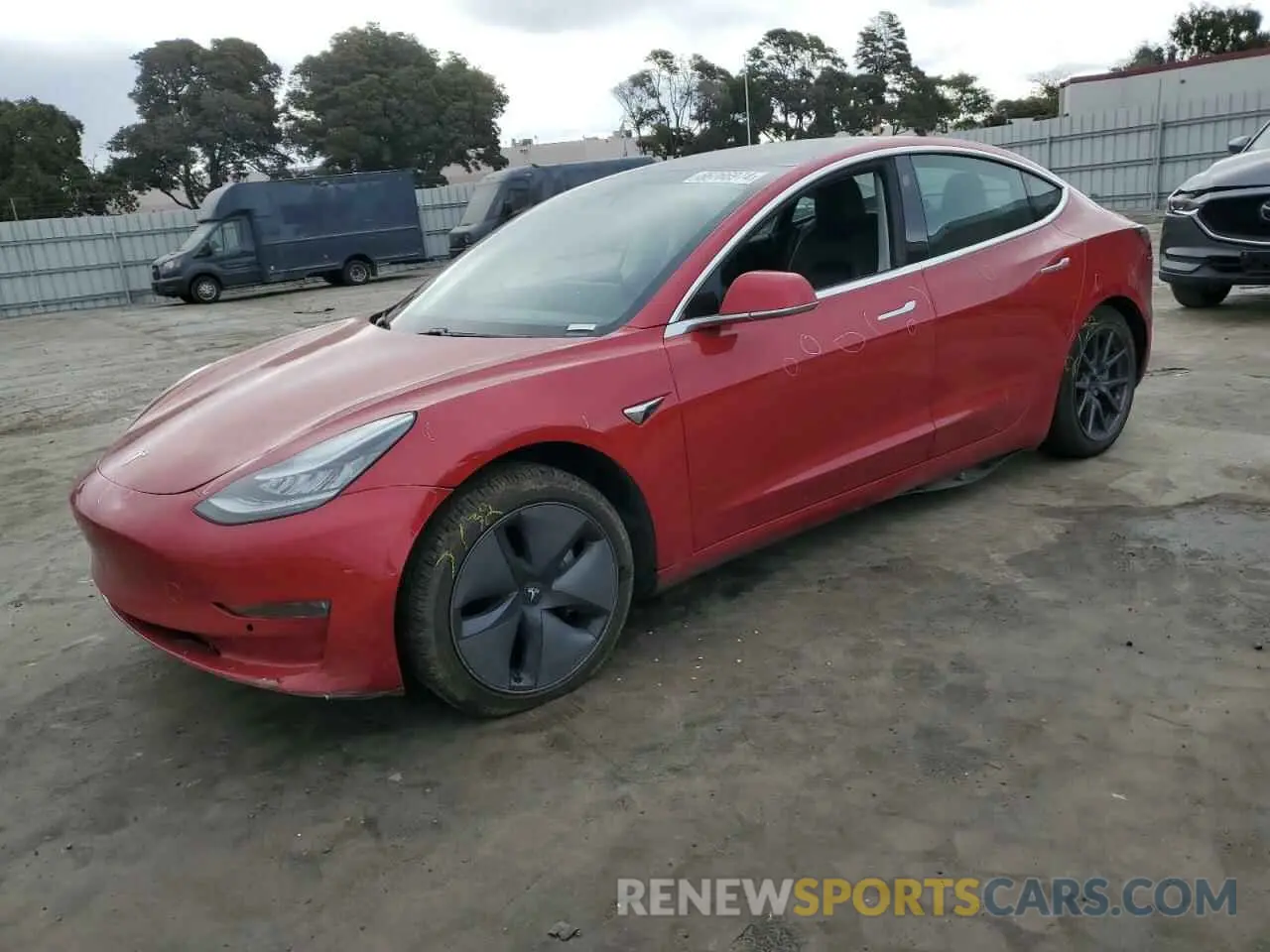 1 Photograph of a damaged car 5YJ3E1EB1LF635992 TESLA MODEL 3 2020