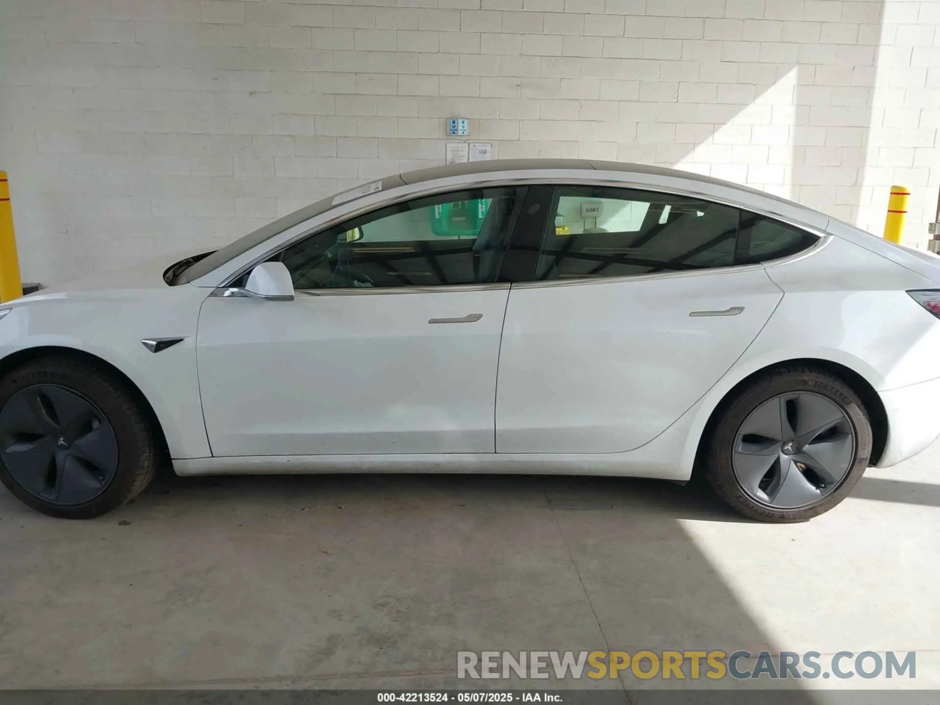 13 Photograph of a damaged car 5YJ3E1EB1LF636768 TESLA MODEL 3 2020