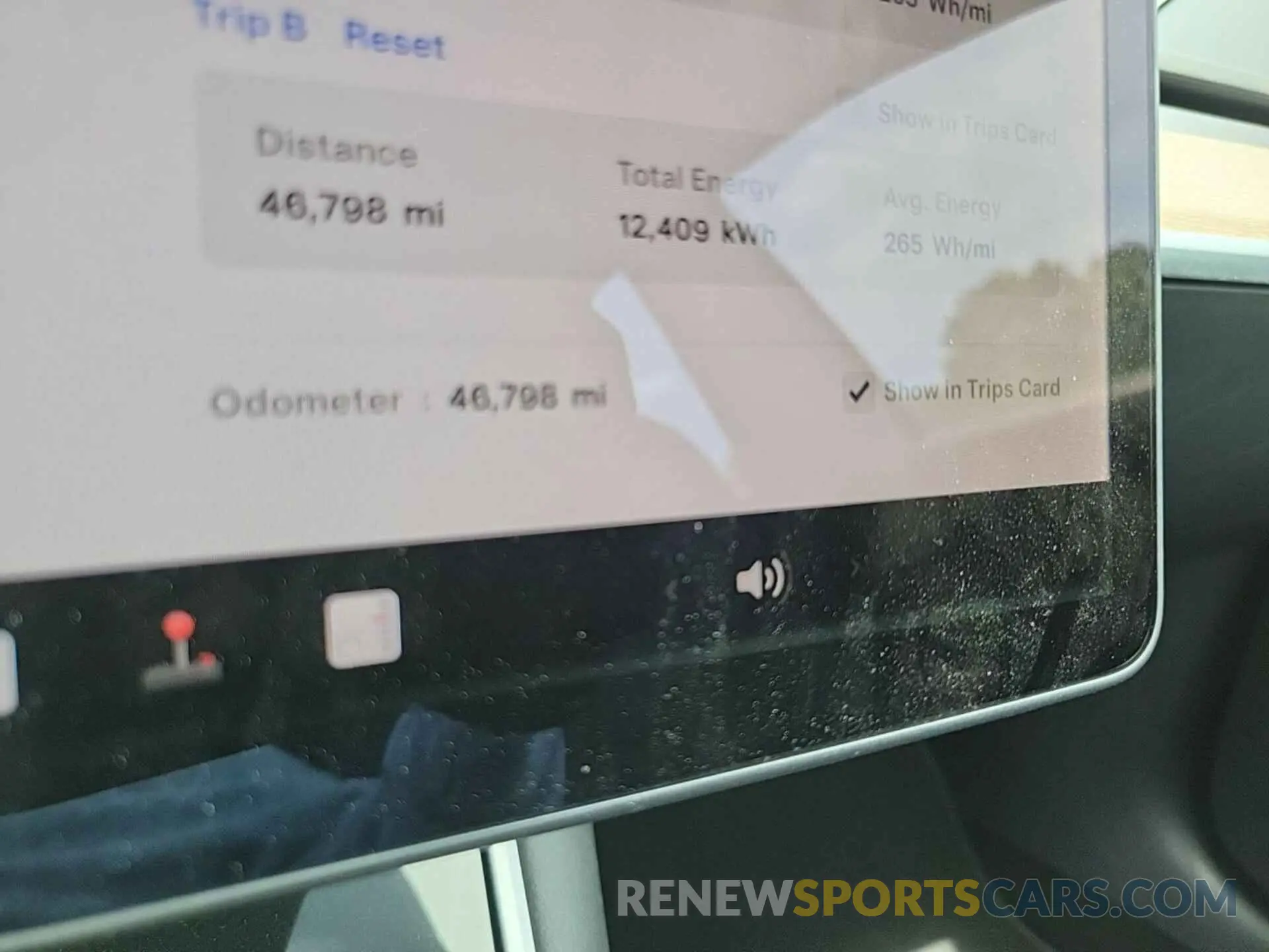 14 Photograph of a damaged car 5YJ3E1EB1LF637306 TESLA MODEL 3 2020