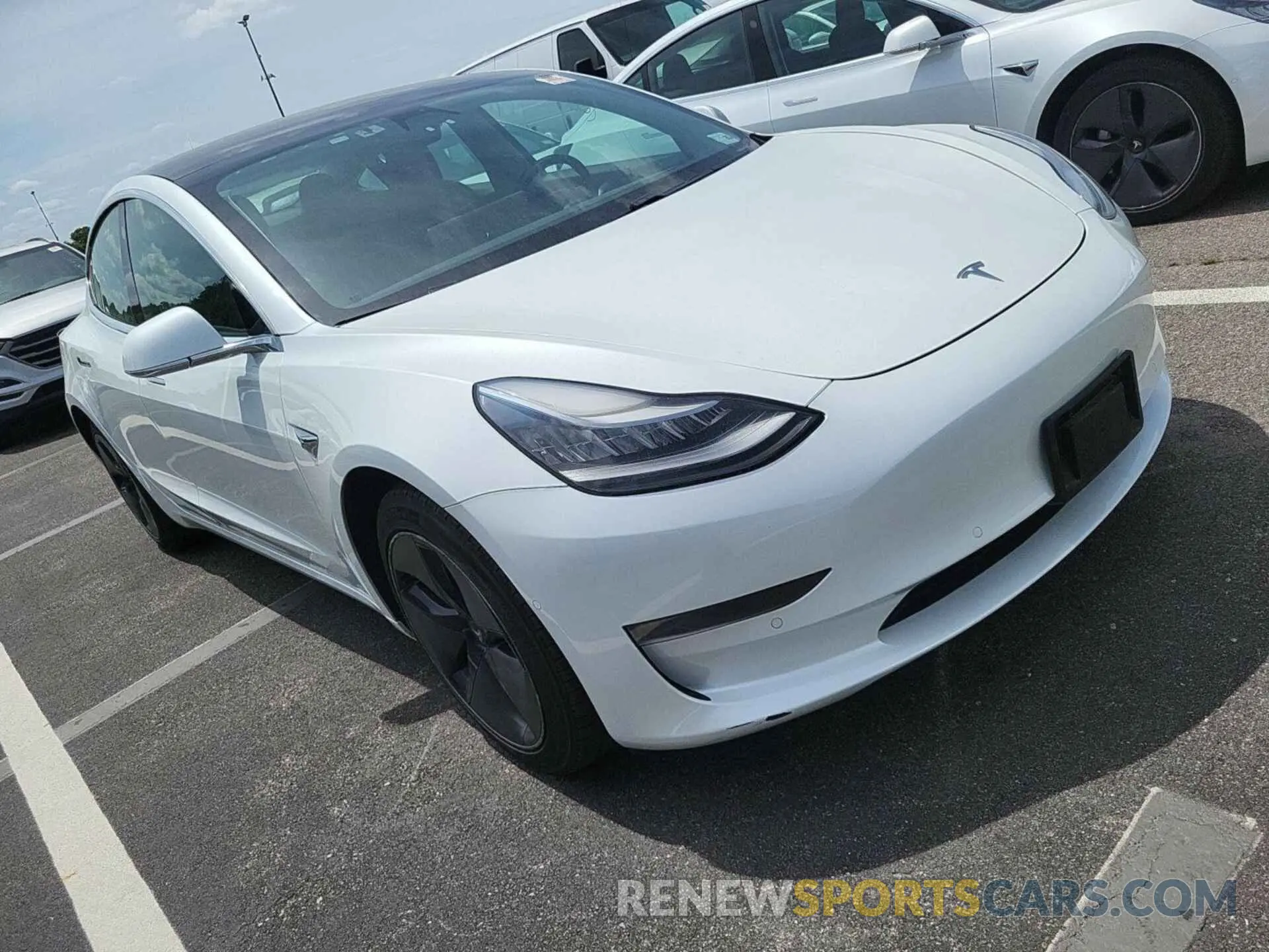 23 Photograph of a damaged car 5YJ3E1EB1LF637306 TESLA MODEL 3 2020