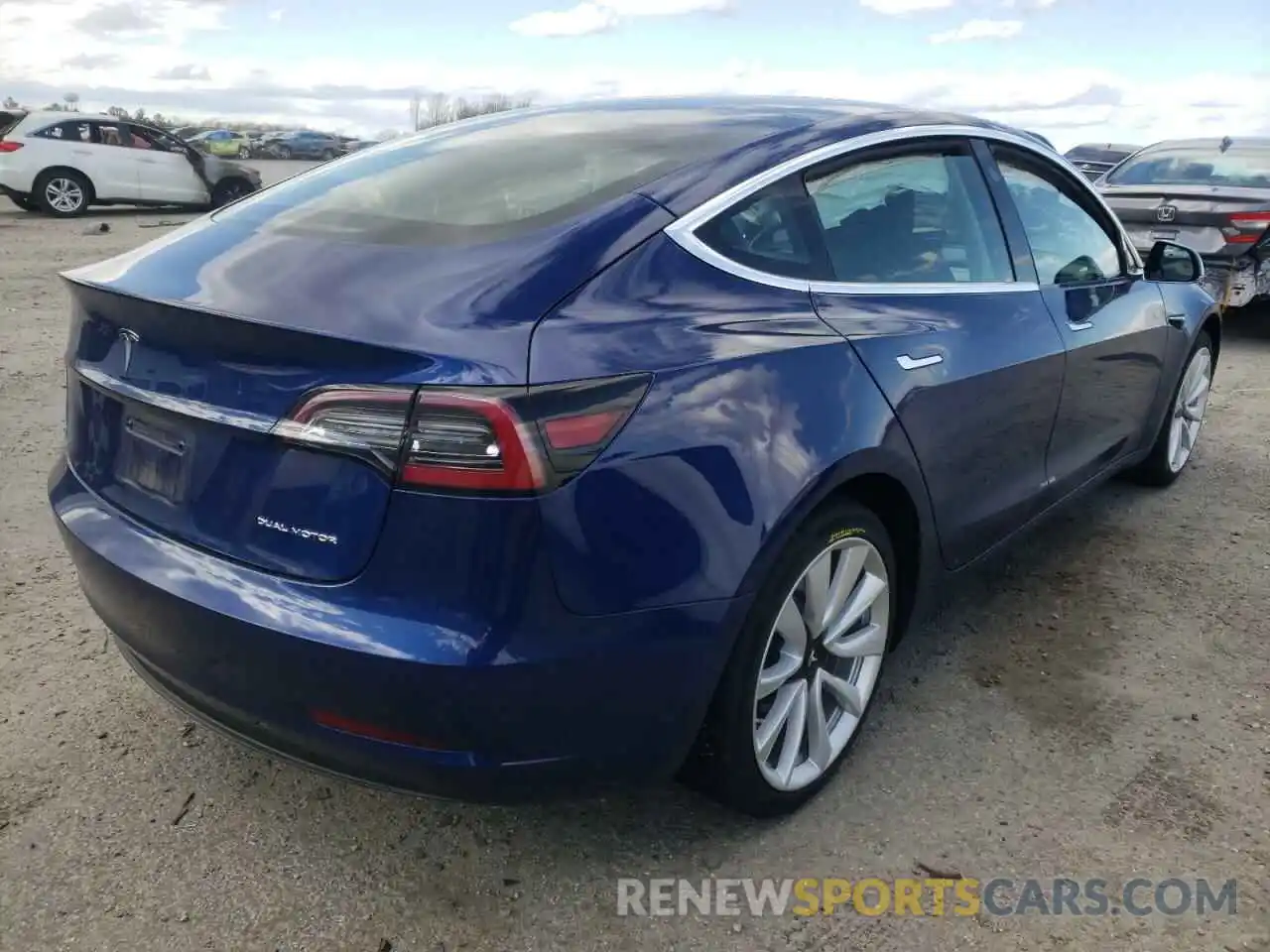 4 Photograph of a damaged car 5YJ3E1EB1LF638357 TESLA MODEL 3 2020