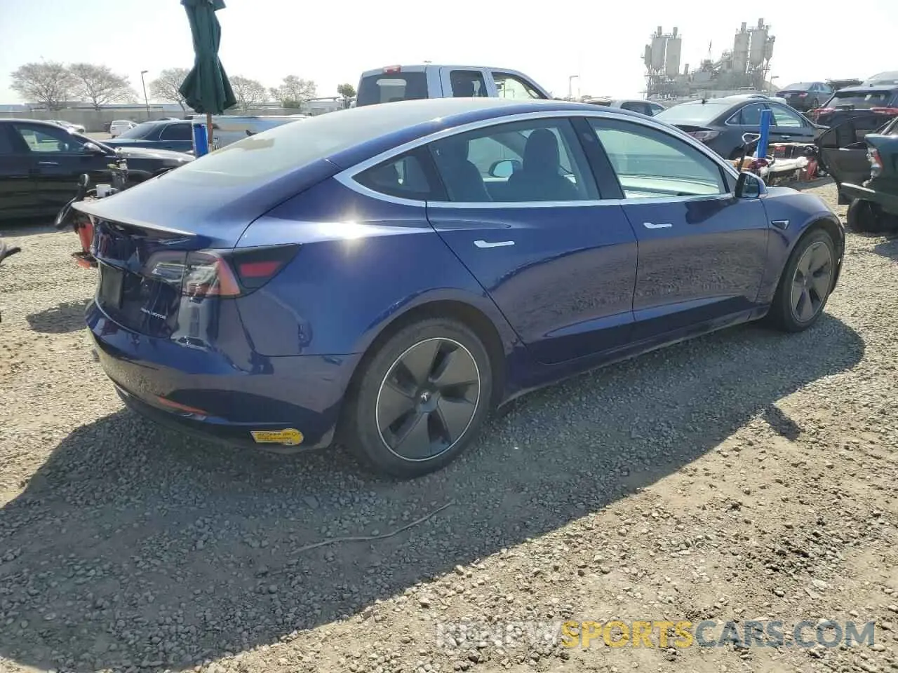 3 Photograph of a damaged car 5YJ3E1EB1LF650007 TESLA MODEL 3 2020