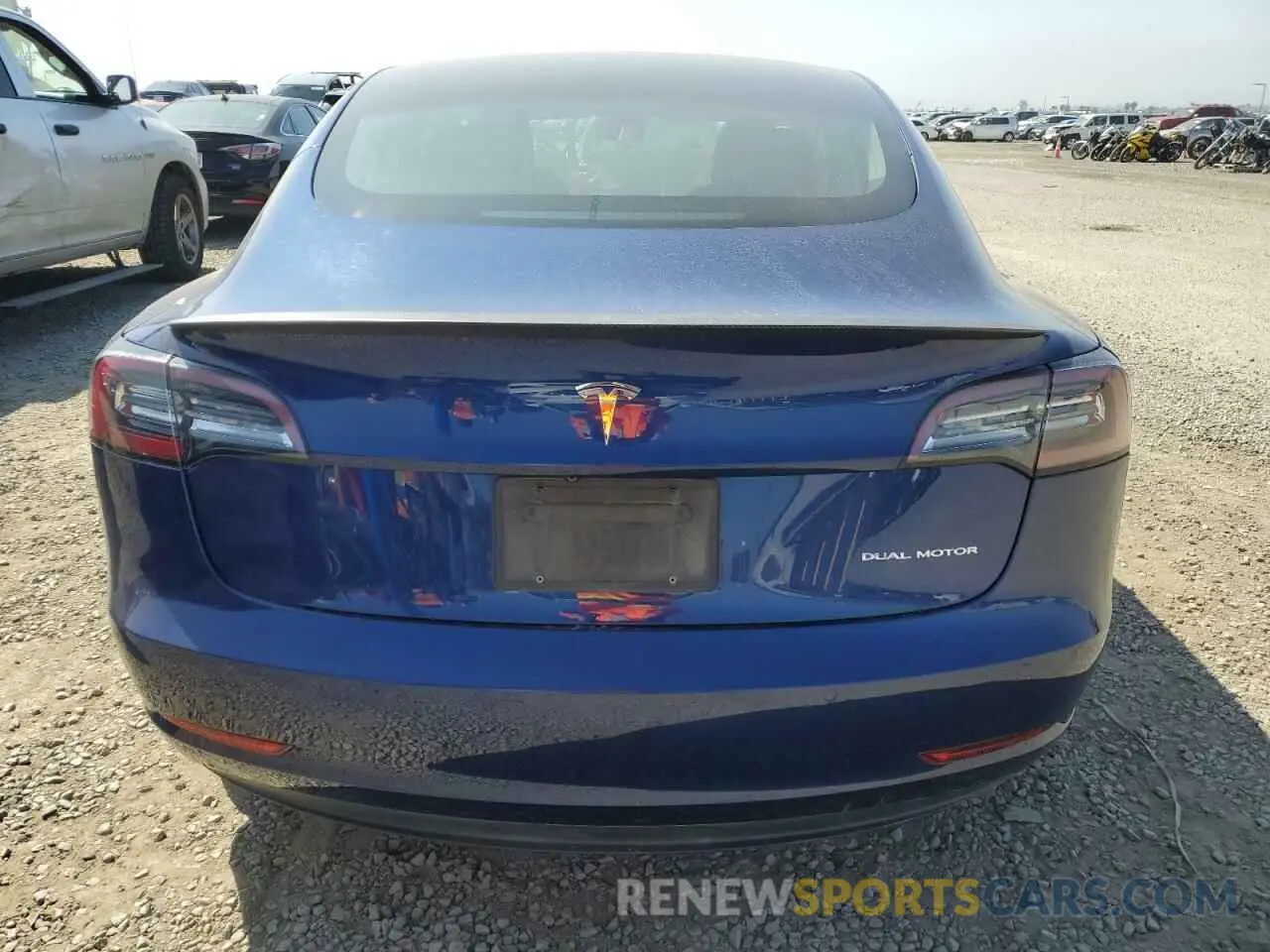 6 Photograph of a damaged car 5YJ3E1EB1LF650007 TESLA MODEL 3 2020