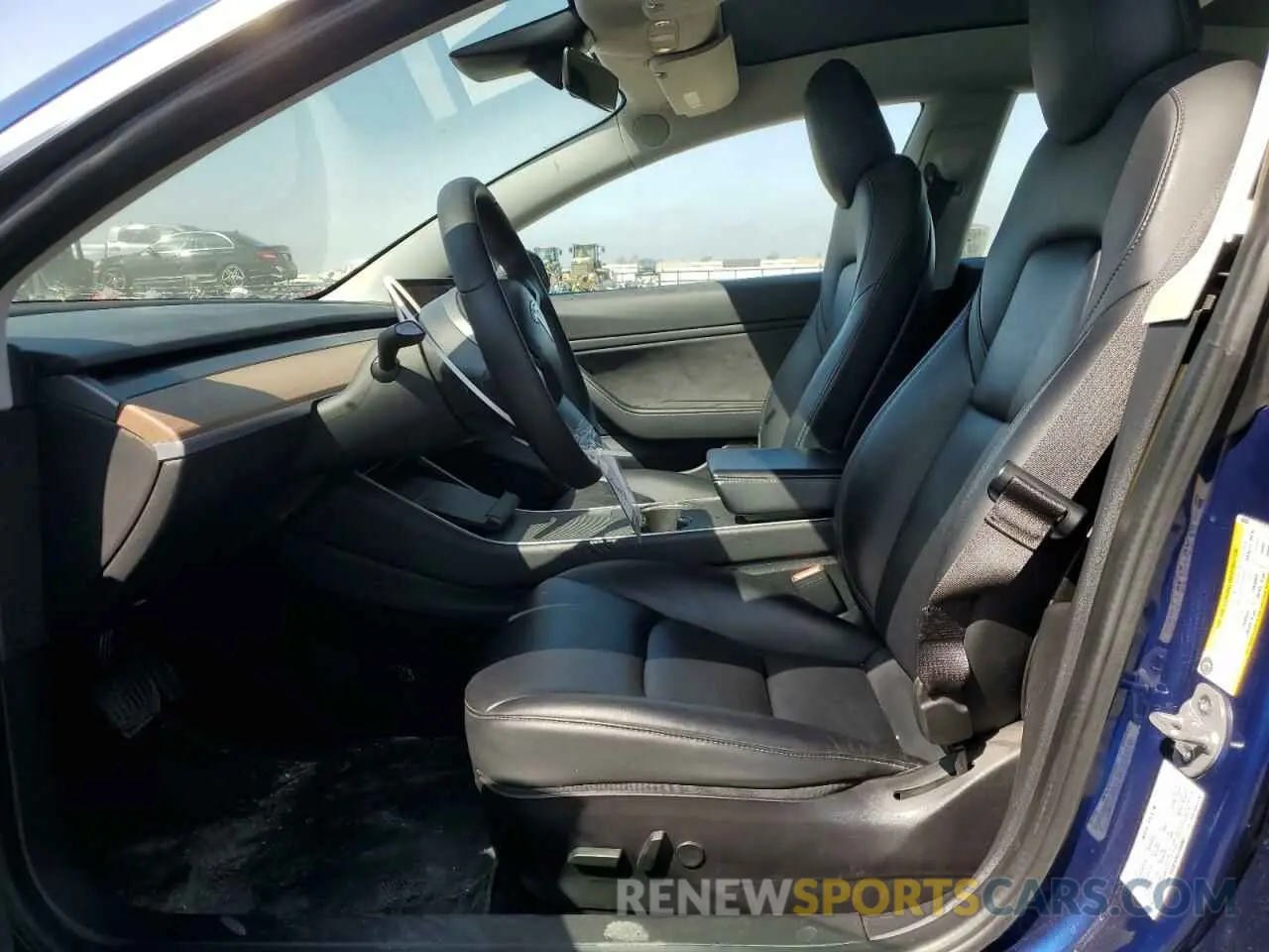 7 Photograph of a damaged car 5YJ3E1EB1LF650007 TESLA MODEL 3 2020
