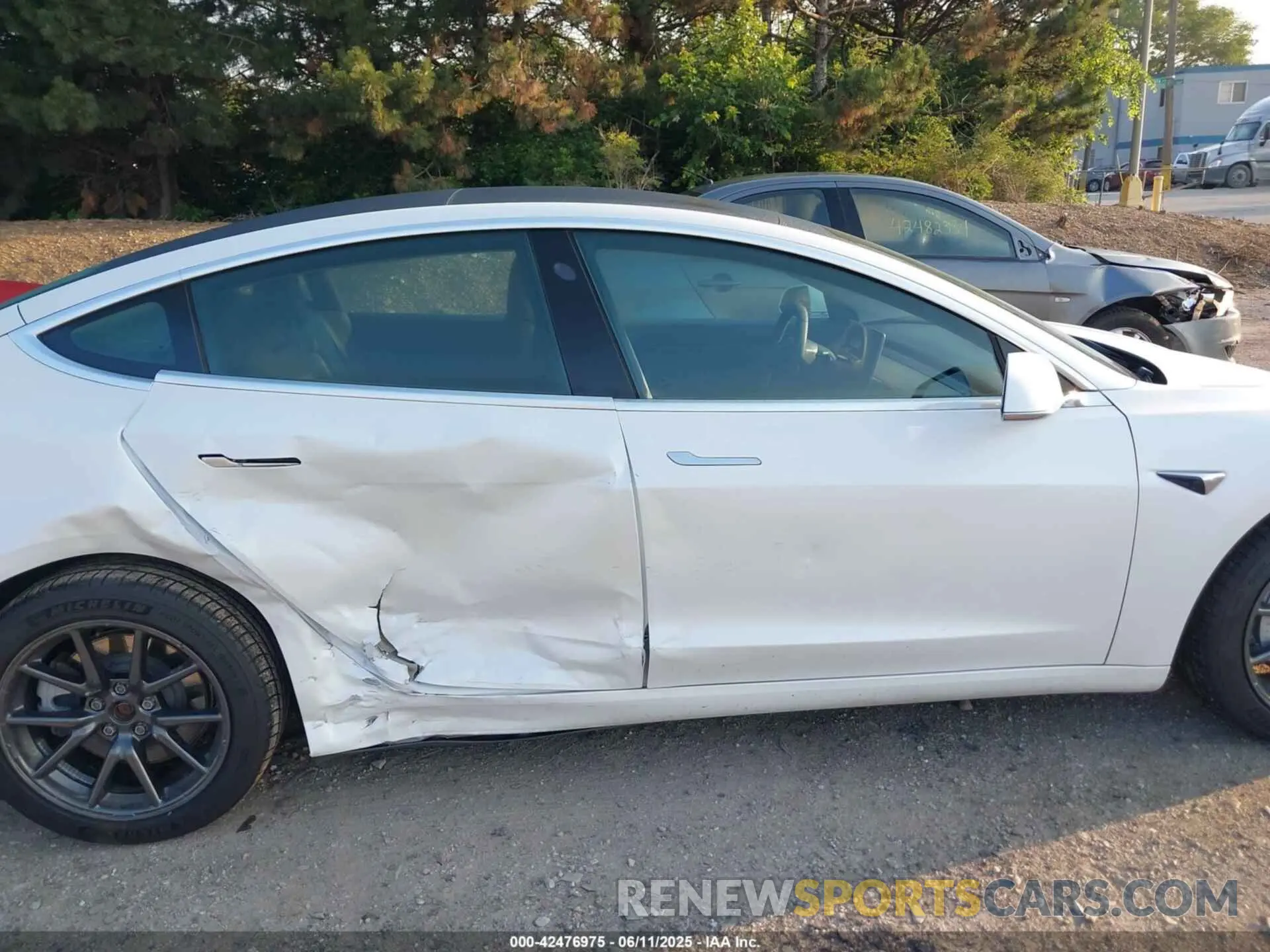 13 Photograph of a damaged car 5YJ3E1EB1LF665106 TESLA MODEL 3 2020
