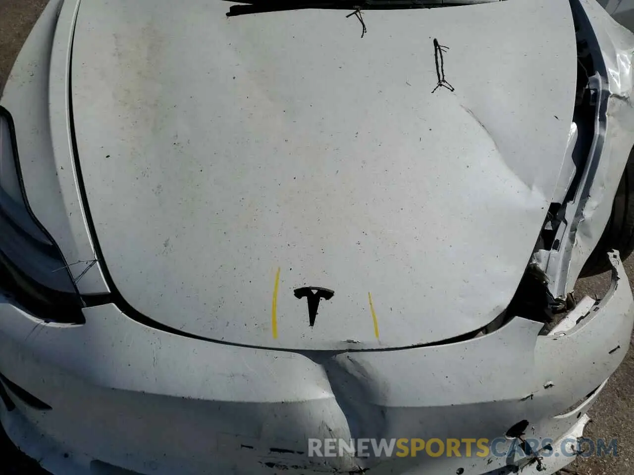 13 Photograph of a damaged car 5YJ3E1EB1LF665543 TESLA MODEL 3 2020