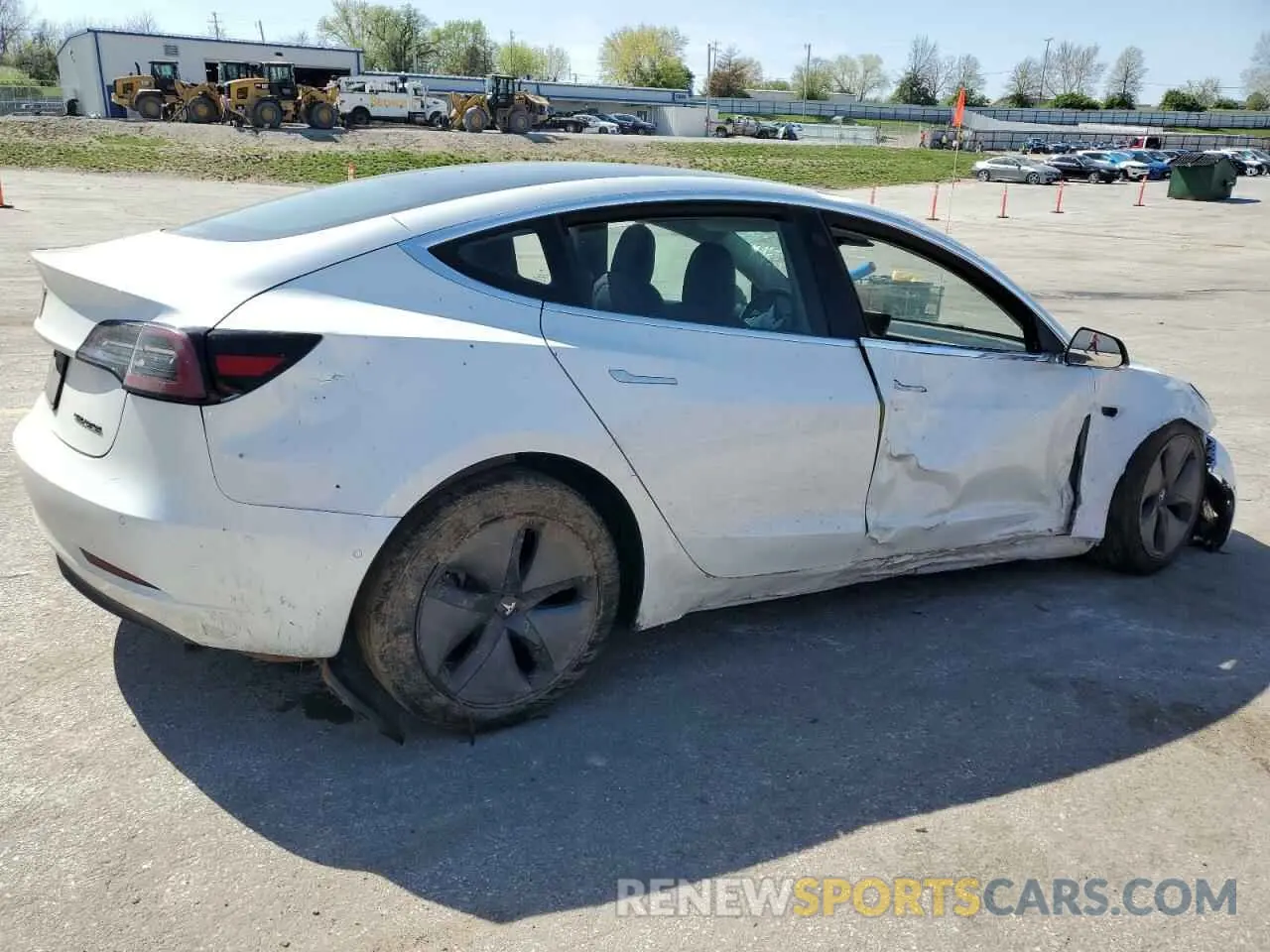 3 Photograph of a damaged car 5YJ3E1EB1LF665543 TESLA MODEL 3 2020