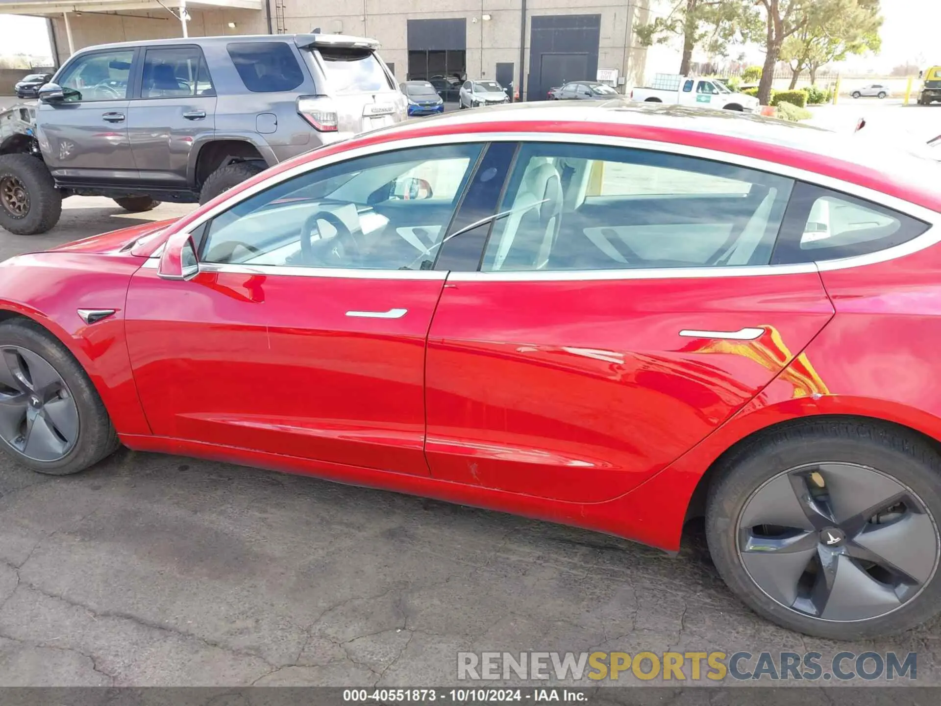 14 Photograph of a damaged car 5YJ3E1EB1LF668197 TESLA MODEL 3 2020