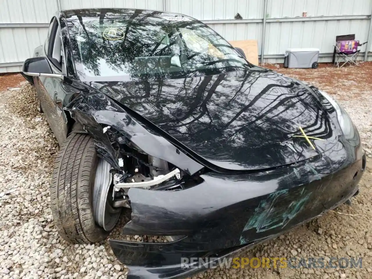 9 Photograph of a damaged car 5YJ3E1EB1LF711761 TESLA MODEL 3 2020