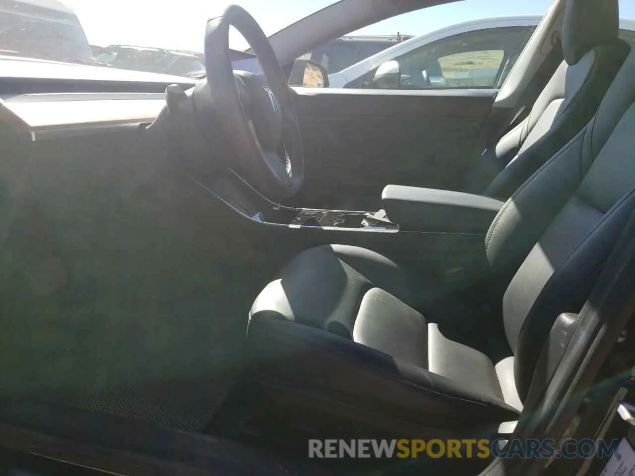 7 Photograph of a damaged car 5YJ3E1EB1LF746252 TESLA MODEL 3 2020