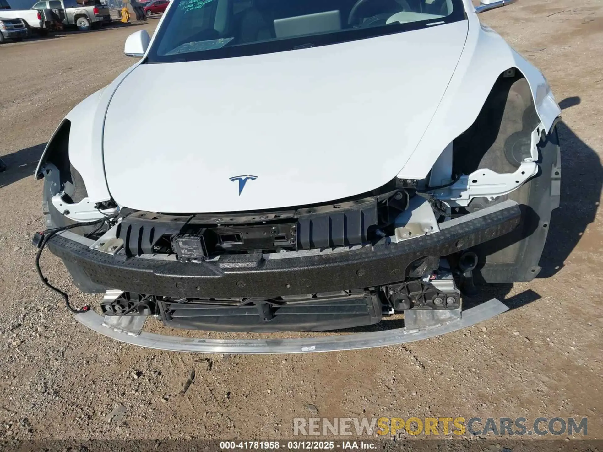 11 Photograph of a damaged car 5YJ3E1EB1LF784189 TESLA MODEL 3 2020