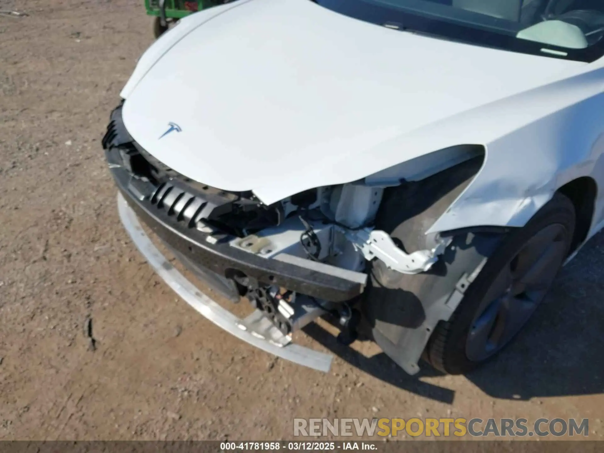 6 Photograph of a damaged car 5YJ3E1EB1LF784189 TESLA MODEL 3 2020
