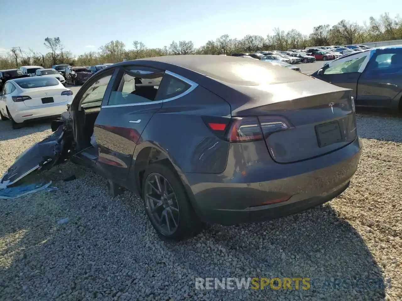 3 Photograph of a damaged car 5YJ3E1EB1LF793572 TESLA MODEL 3 2020