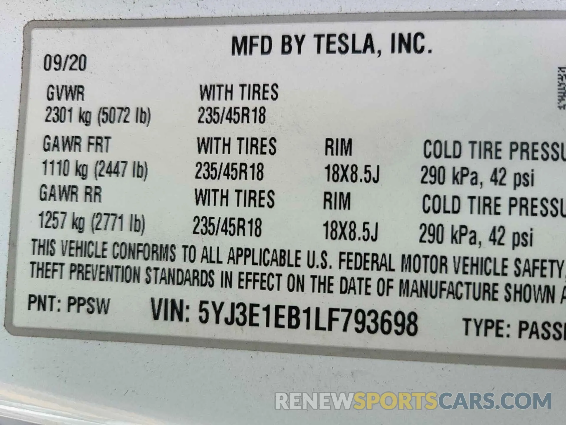 9 Photograph of a damaged car 5YJ3E1EB1LF793698 TESLA MODEL 3 2020